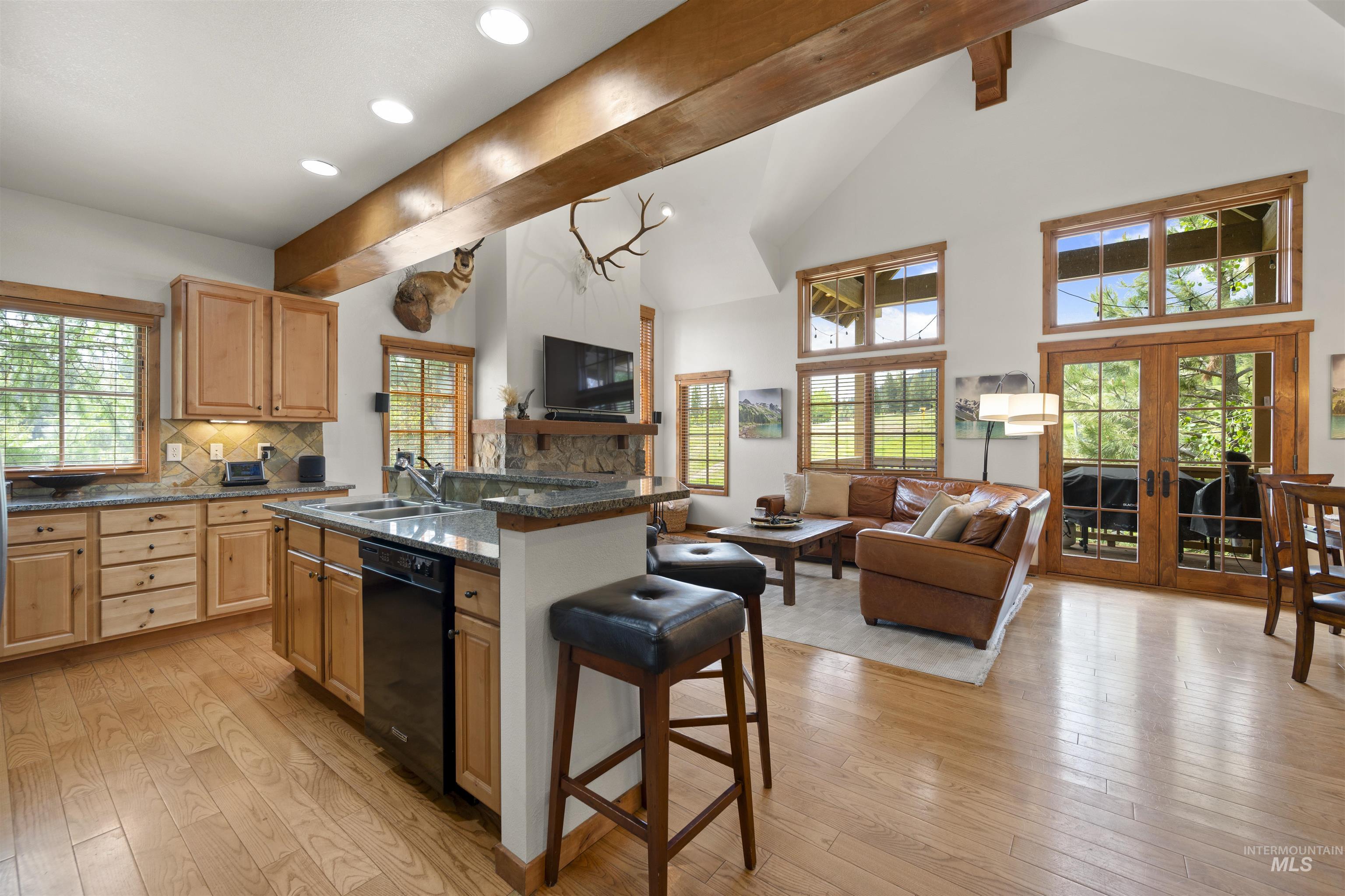 55 Golden Bar Court, Donnelly, Idaho 83615, 3 Bedrooms, 3 Bathrooms, Residential For Sale, Price $1,350,000,MLS 98998914