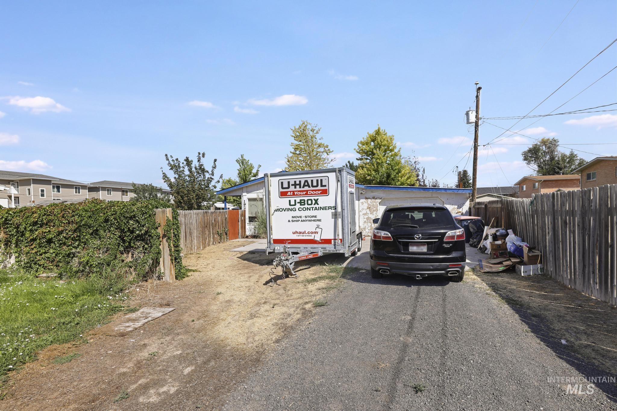 192 W Caswell, Twin Falls, Idaho 83301, 2 Bedrooms, 2 Bathrooms, Residential For Sale, Price $225,000,MLS 98998915
