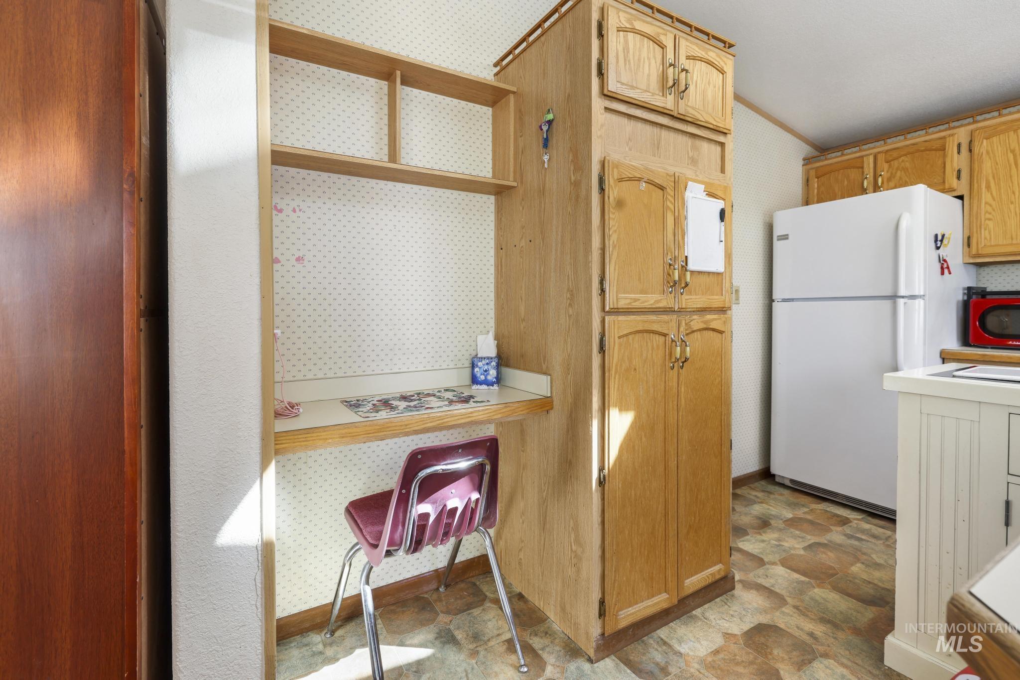 192 W Caswell, Twin Falls, Idaho 83301, 2 Bedrooms, 2 Bathrooms, Residential For Sale, Price $225,000,MLS 98998915