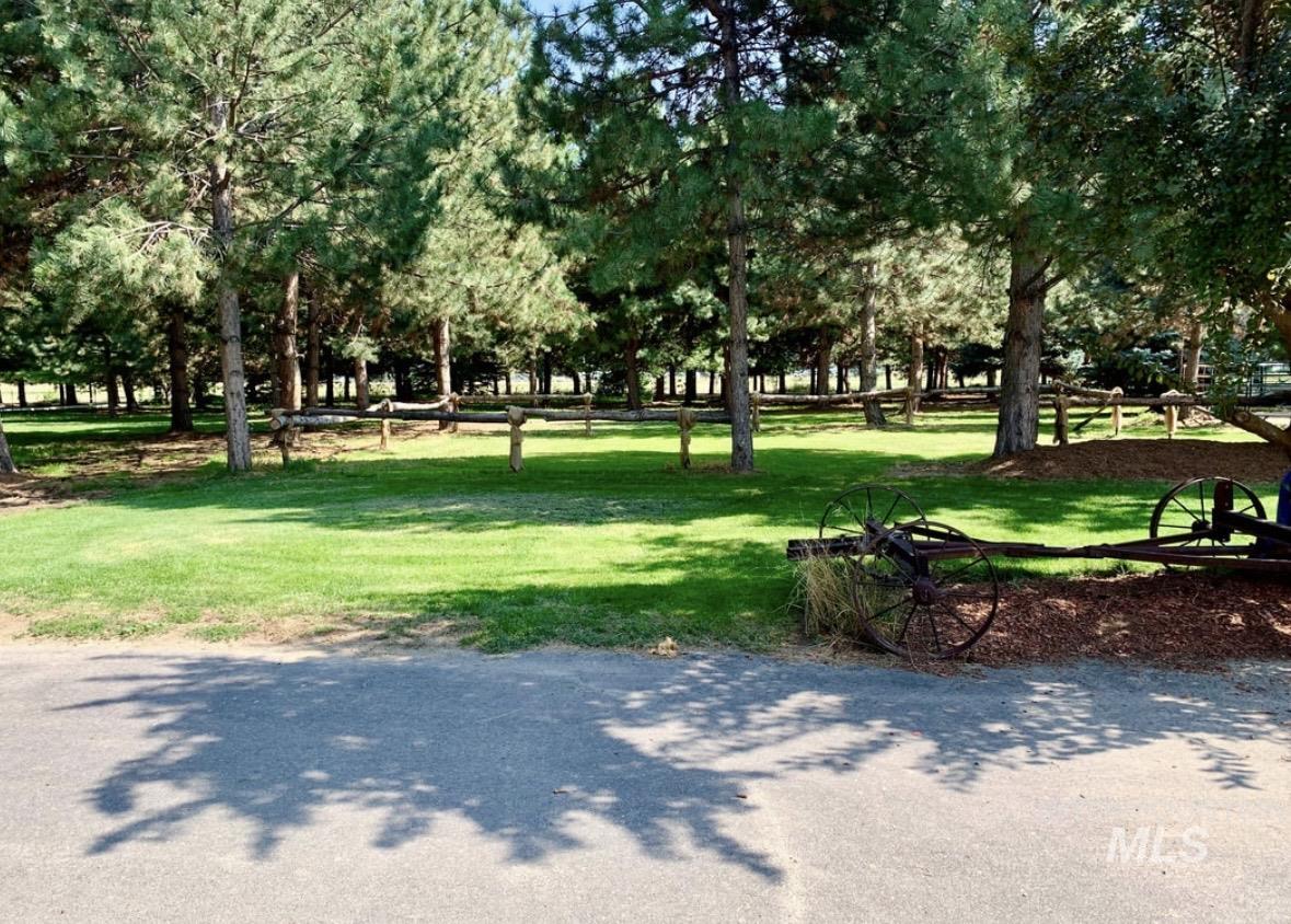 1445 Heartland Lane, Emmett, Idaho 83617, 3 Bedrooms, 1 Bathroom, Residential For Sale, Price $650,000,MLS 98998924