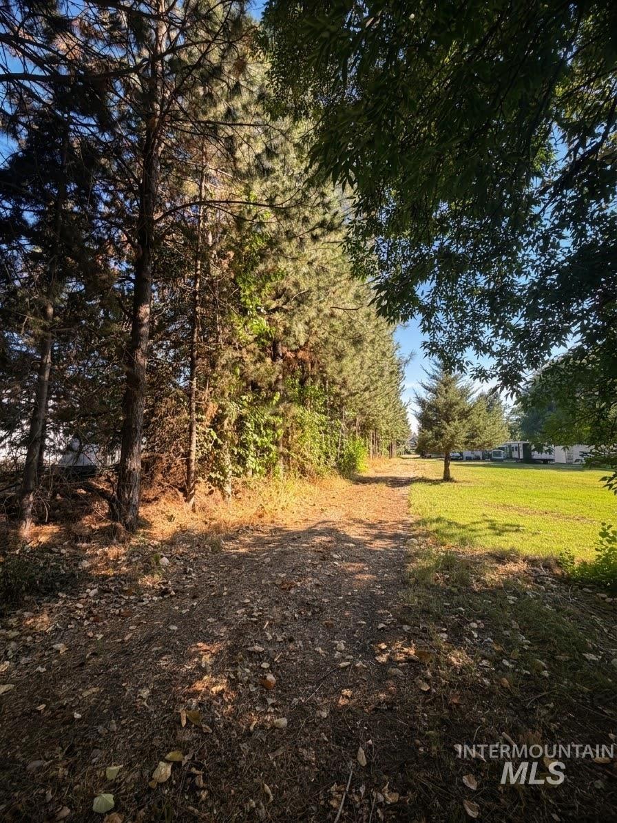 1445 Heartland Lane, Emmett, Idaho 83617, 3 Bedrooms, 1 Bathroom, Residential For Sale, Price $650,000,MLS 98998924