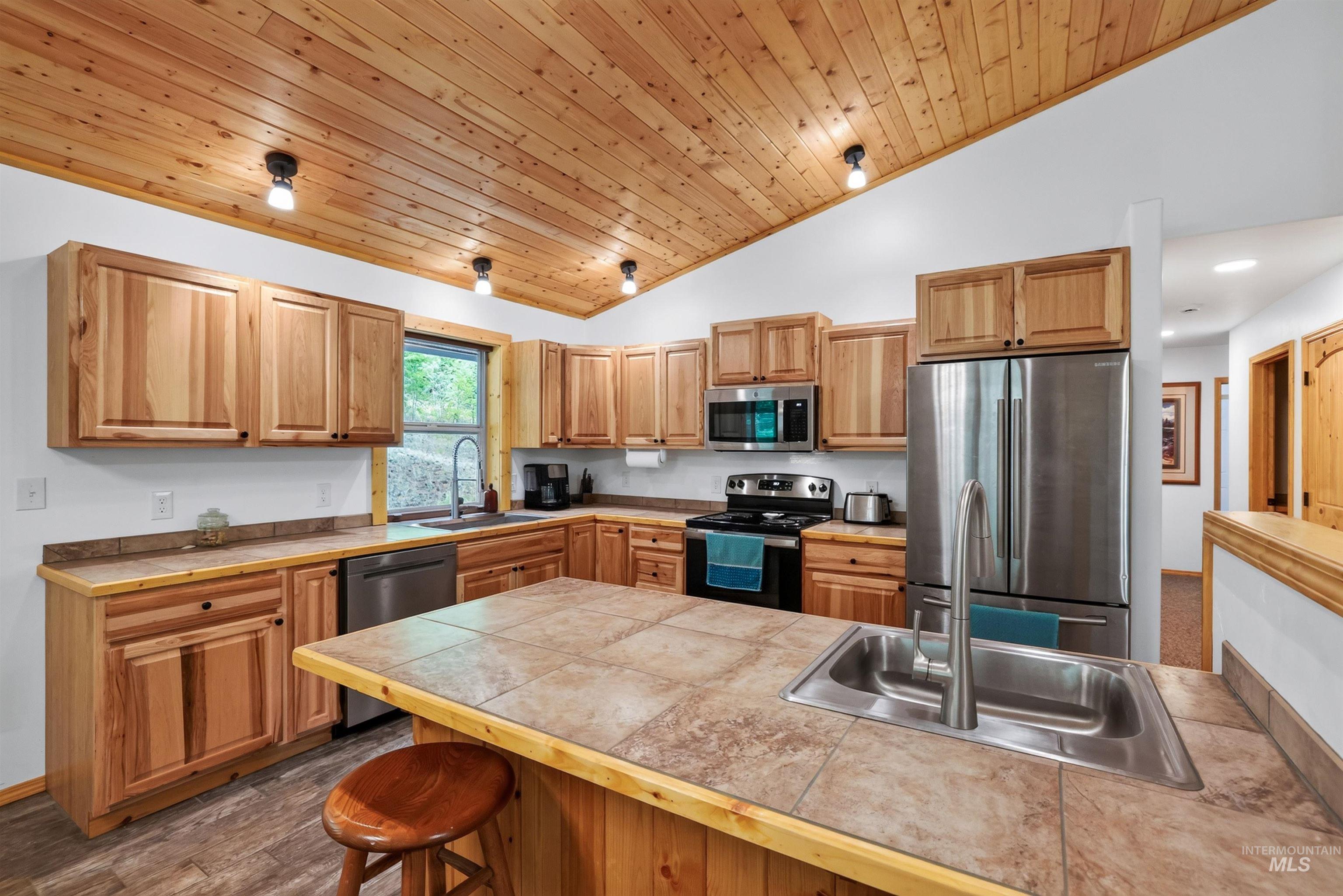 4025 Little Salmon Ct, New Meadows, Idaho 83654, 3 Bedrooms, 2 Bathrooms, Residential For Sale, Price $775,000,MLS 98998927