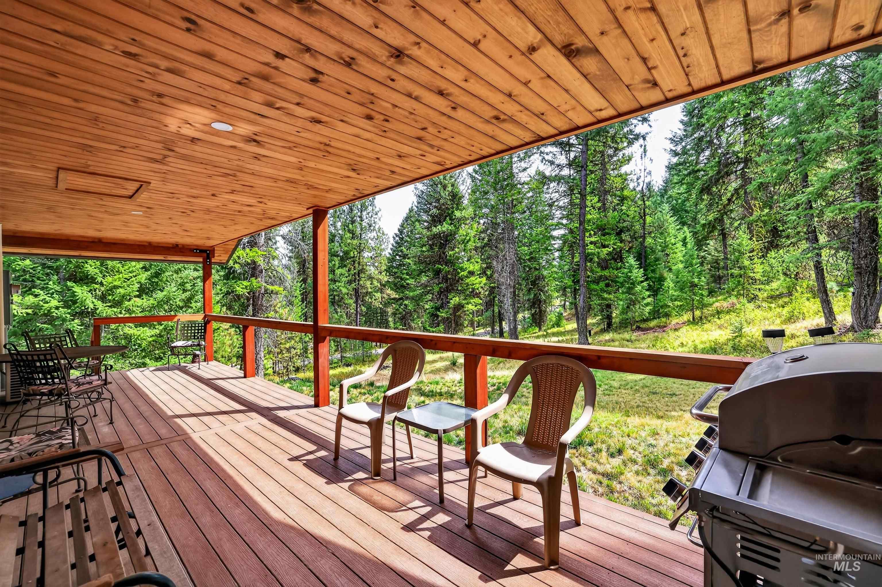 4025 Little Salmon Ct, New Meadows, Idaho 83654, 3 Bedrooms, 2 Bathrooms, Residential For Sale, Price $775,000,MLS 98998927