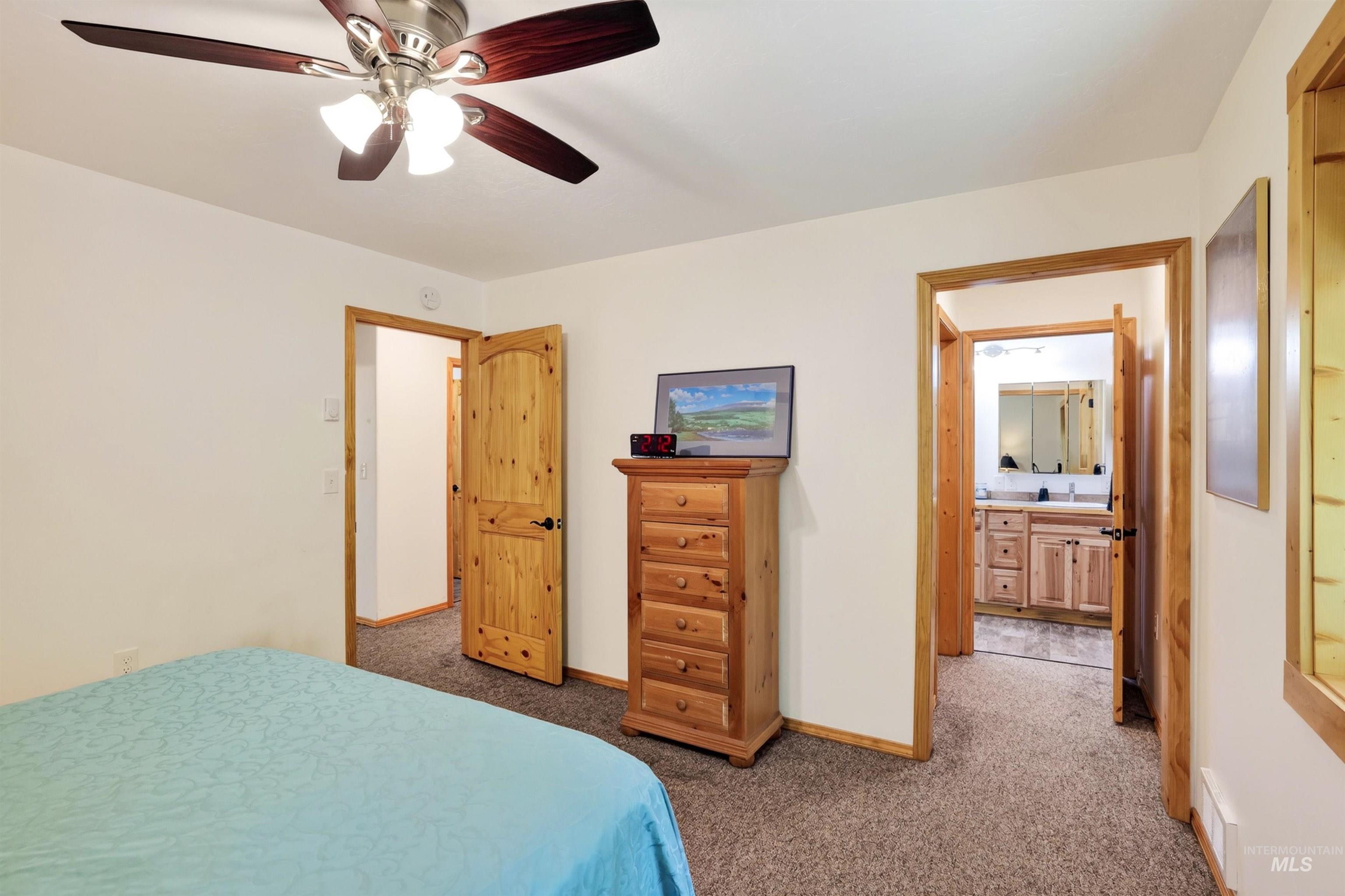 4025 Little Salmon Ct, New Meadows, Idaho 83654, 3 Bedrooms, 2 Bathrooms, Residential For Sale, Price $775,000,MLS 98998927