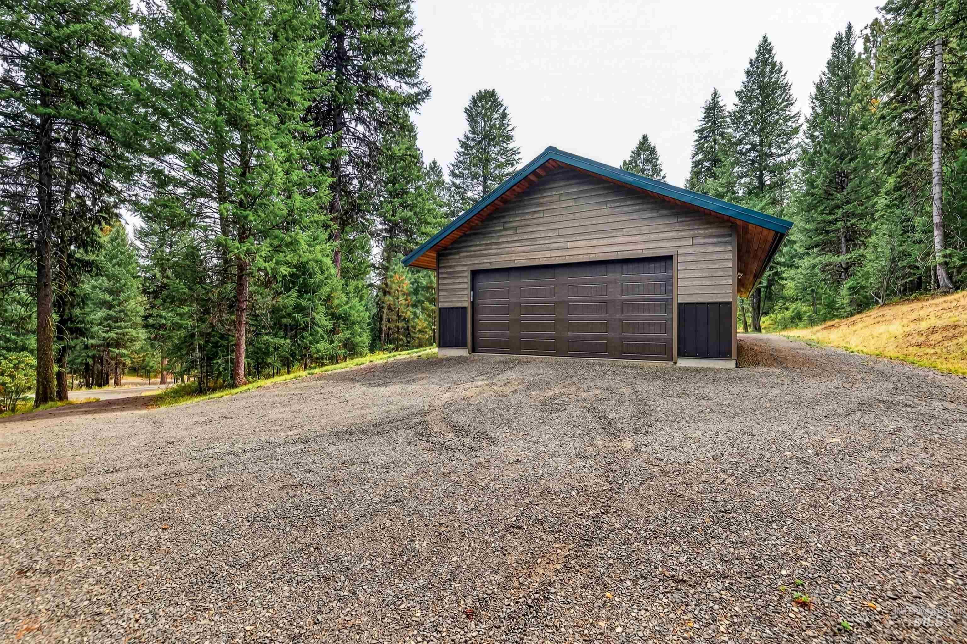 4025 Little Salmon Ct, New Meadows, Idaho 83654, 3 Bedrooms, 2 Bathrooms, Residential For Sale, Price $775,000,MLS 98998927