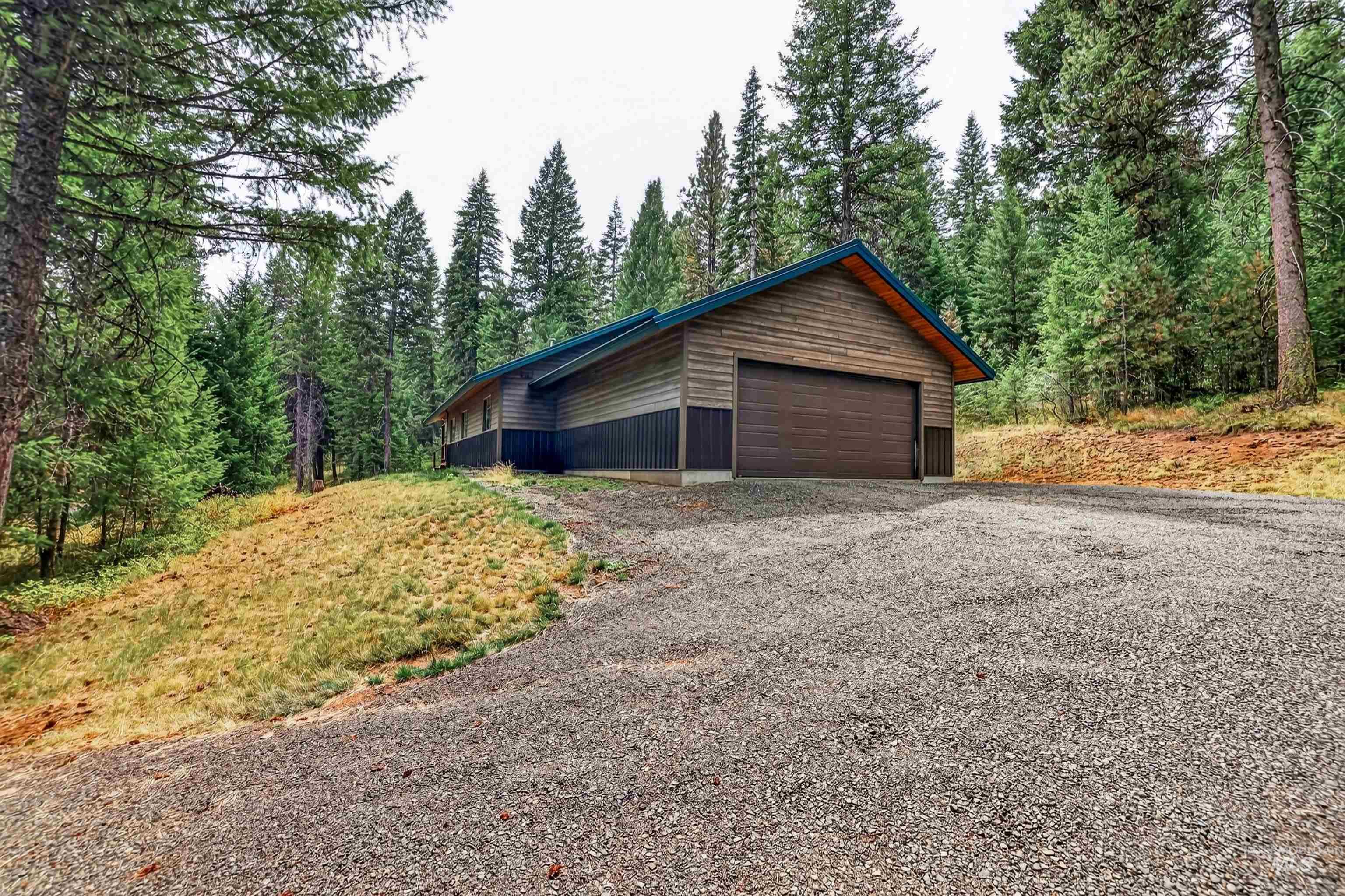 4025 Little Salmon Ct, New Meadows, Idaho 83654, 3 Bedrooms, 2 Bathrooms, Residential For Sale, Price $775,000,MLS 98998927