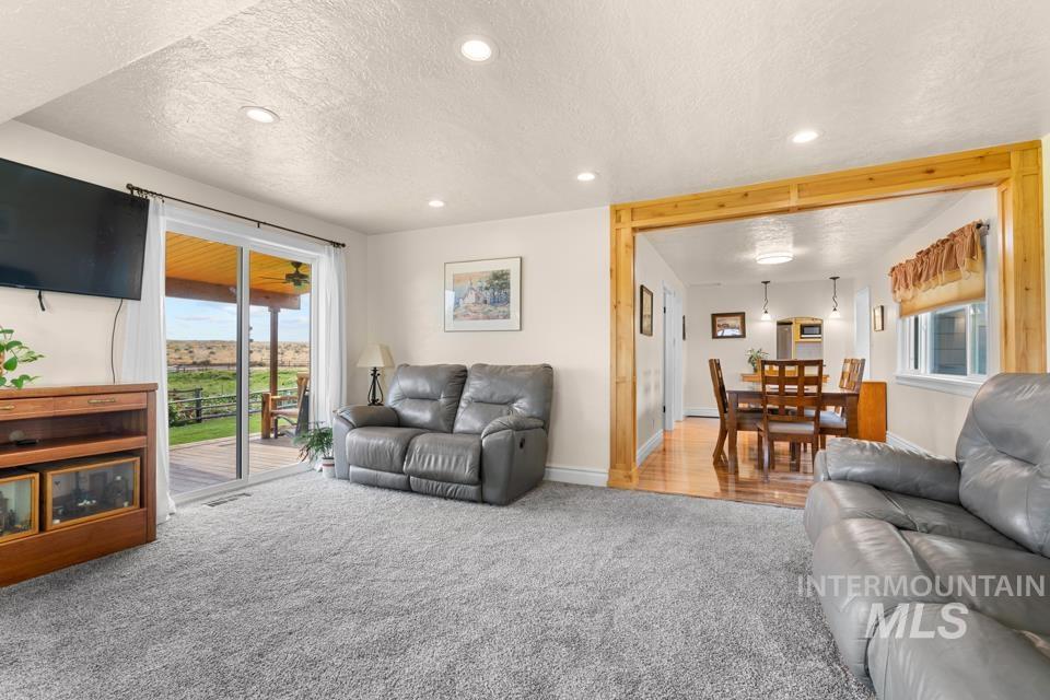 6500 SE 10th Avenue, Caldwell, Idaho 83607, 4 Bedrooms, 2 Bathrooms, Farm & Ranch For Sale, Price $899,900, 98998930