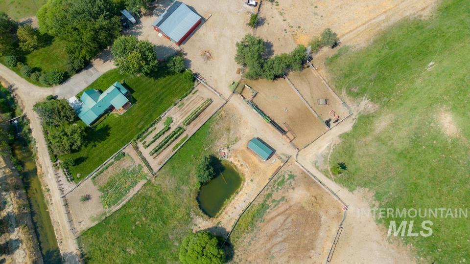 6500 SE 10th Avenue, Caldwell, Idaho 83607, 4 Bedrooms, 2 Bathrooms, Farm & Ranch For Sale, Price $899,900, 98998930