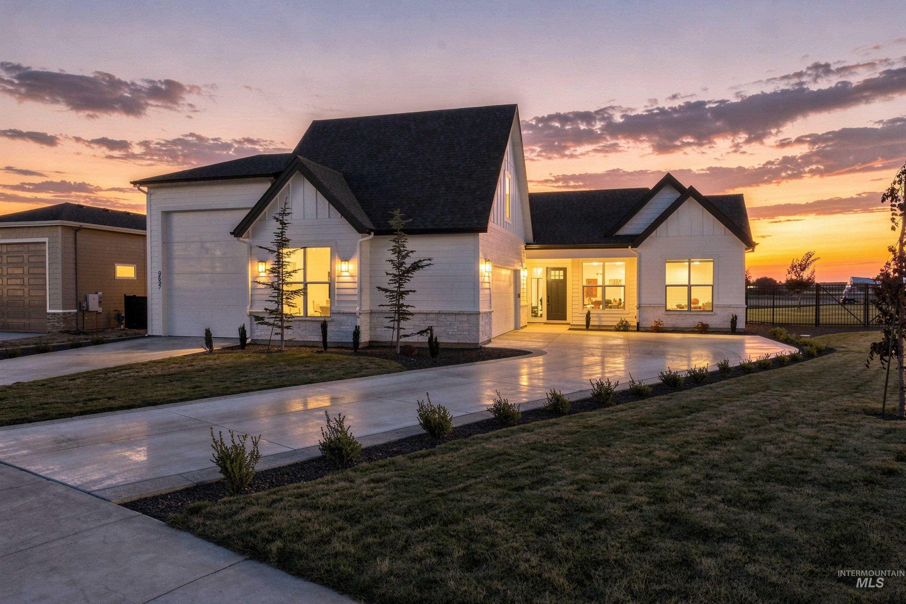 9697 S Coopers Hawk Way, Nampa, Idaho 83686, 4 Bedrooms, 2.5 Bathrooms, Residential For Sale, Price $919,900,MLS 98998931
