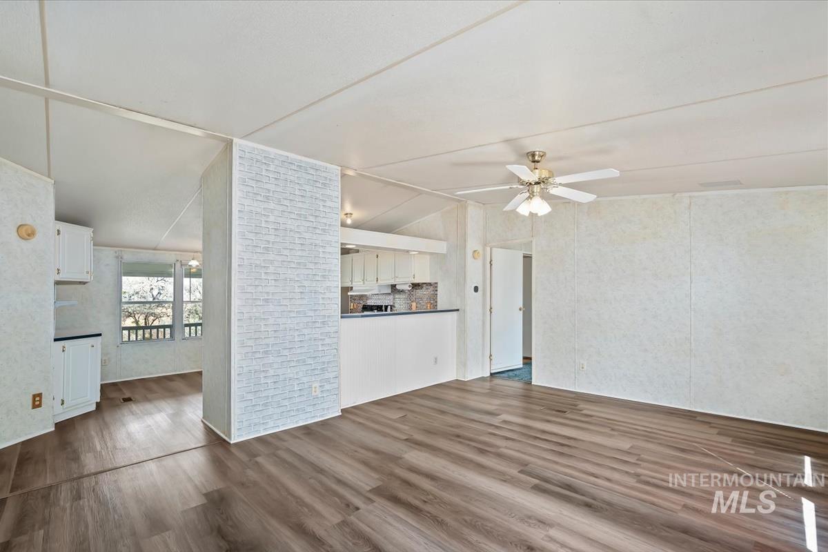 6321 Shari Hill, Marsing, Idaho 83639, 3 Bedrooms, 2 Bathrooms, Residential For Sale, Price $324,900,MLS 98998932