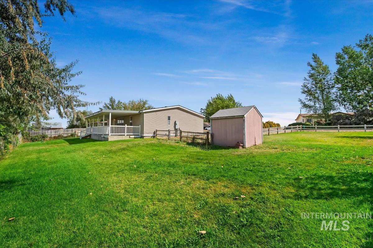 6321 Shari Hill, Marsing, Idaho 83639, 3 Bedrooms, 2 Bathrooms, Residential For Sale, Price $324,900,MLS 98998932