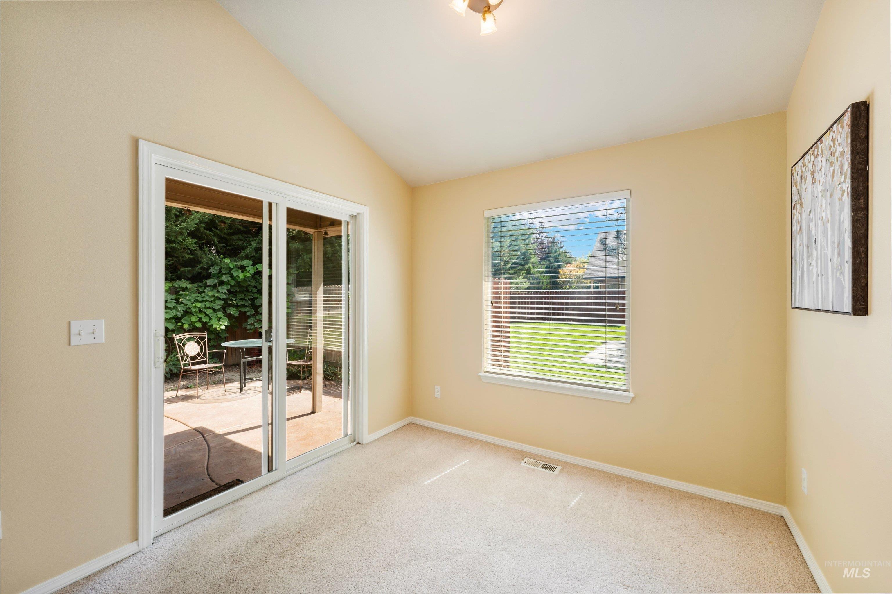 5058 Partagas Ave, Boise, Idaho 83703, 2 Bedrooms, 2 Bathrooms, Residential For Sale, Price $369,900,MLS 98998935