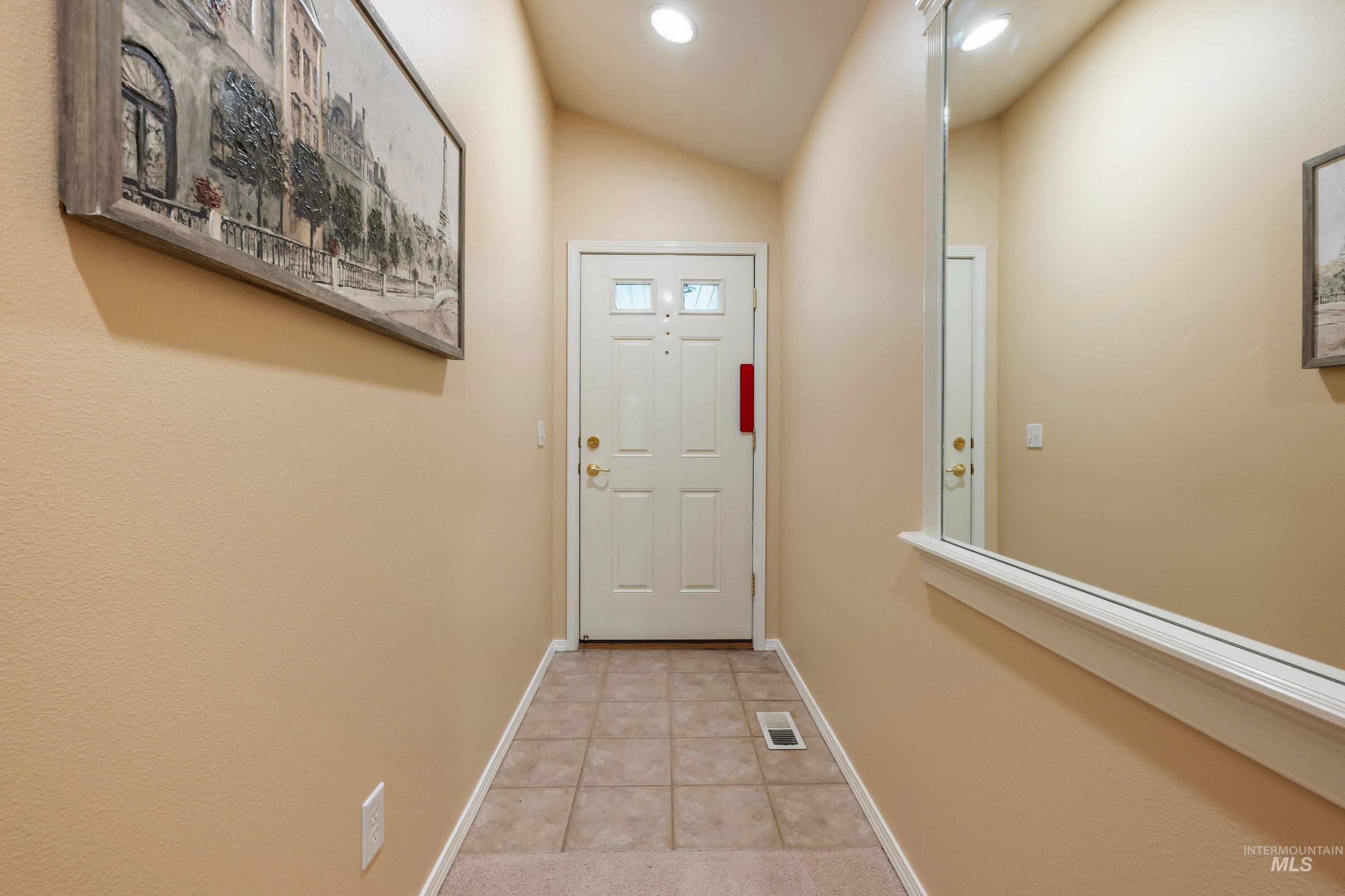 5058 Partagas Ave, Boise, Idaho 83703, 2 Bedrooms, 2 Bathrooms, Residential For Sale, Price $369,900,MLS 98998935