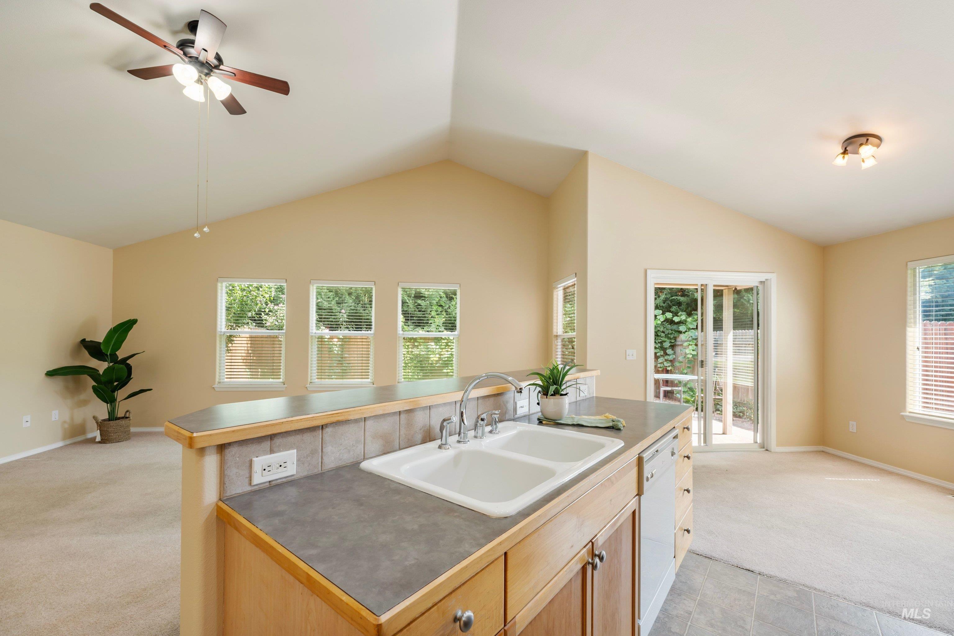 5058 Partagas Ave, Boise, Idaho 83703, 2 Bedrooms, 2 Bathrooms, Residential For Sale, Price $369,900,MLS 98998935