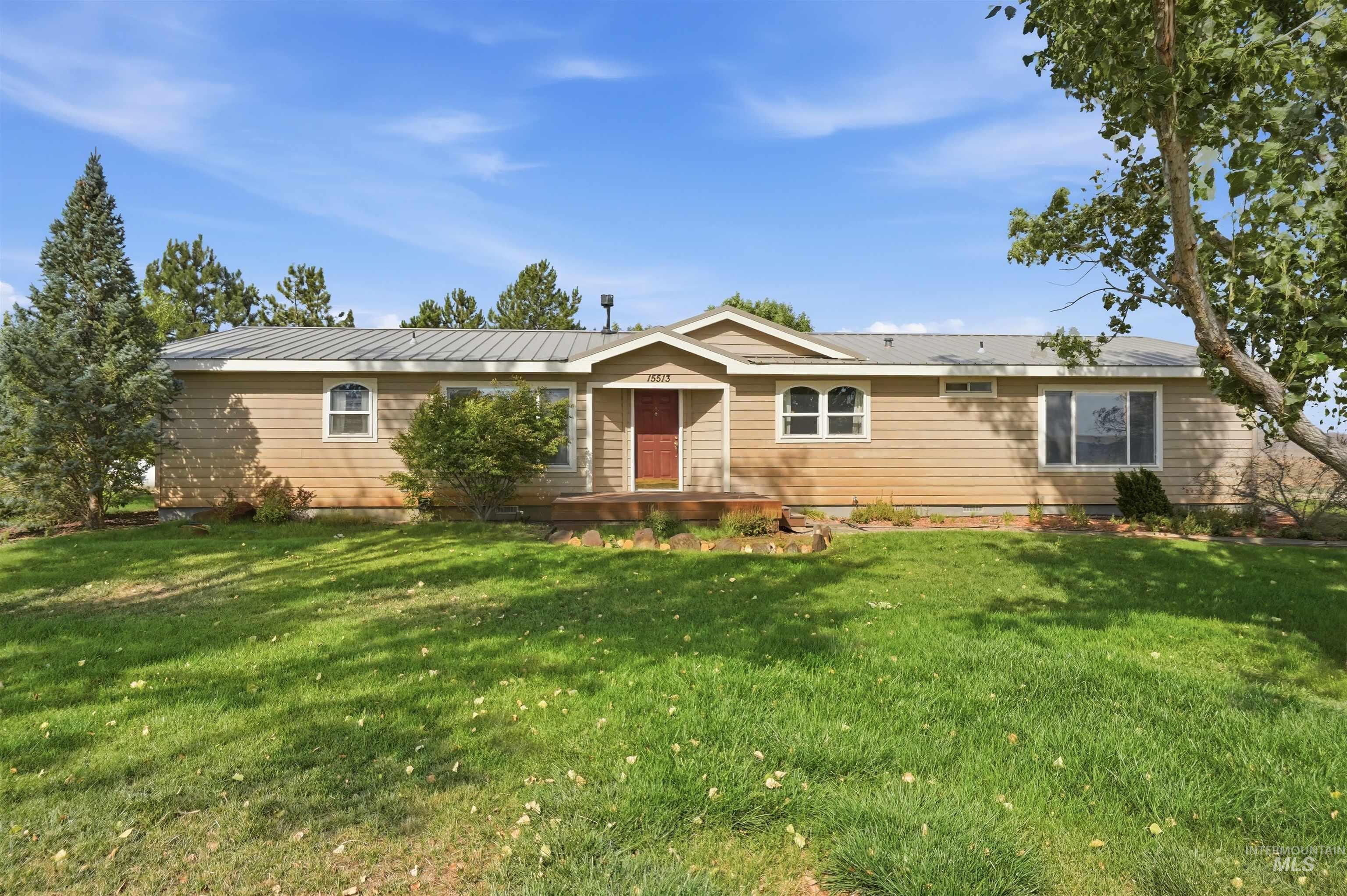15513 War Eagle Rd, Murphy, Idaho 83650, 3 Bedrooms, 2 Bathrooms, Residential For Sale, Price $467,000, 98998939