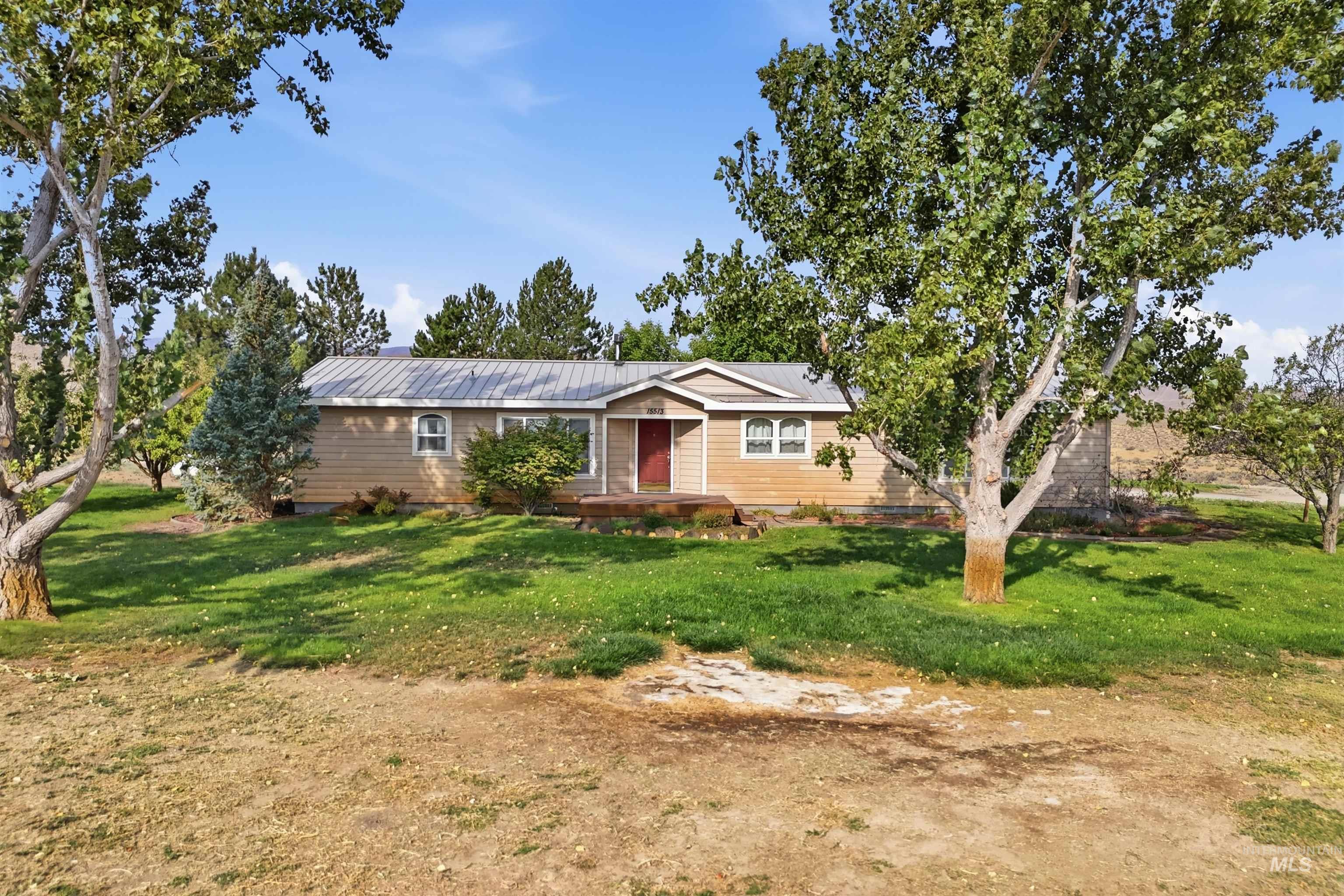 15513 War Eagle Rd, Murphy, Idaho 83650, 3 Bedrooms, 2 Bathrooms, Residential For Sale, Price $467,000, 98998939
