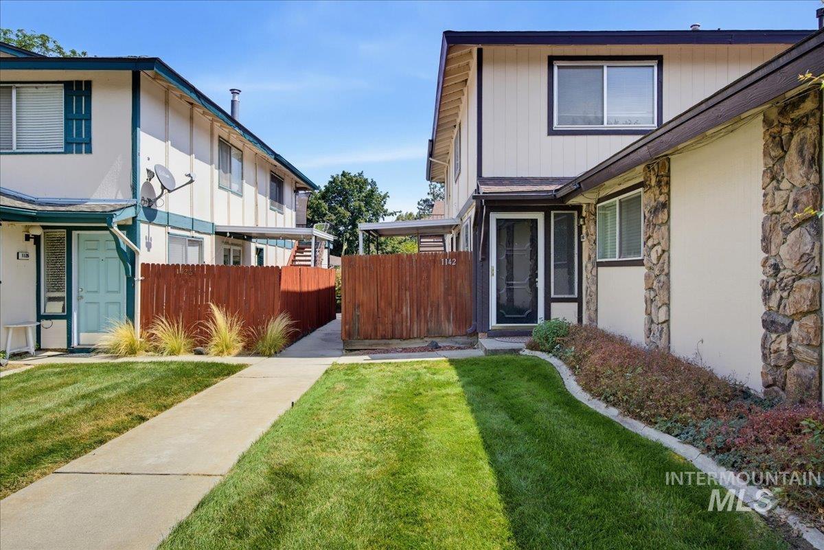 1142 S Phillippi St, Boise, Idaho 83705, 2 Bedrooms, 1 Bathroom, Residential For Sale, Price $259,000,MLS 98998941