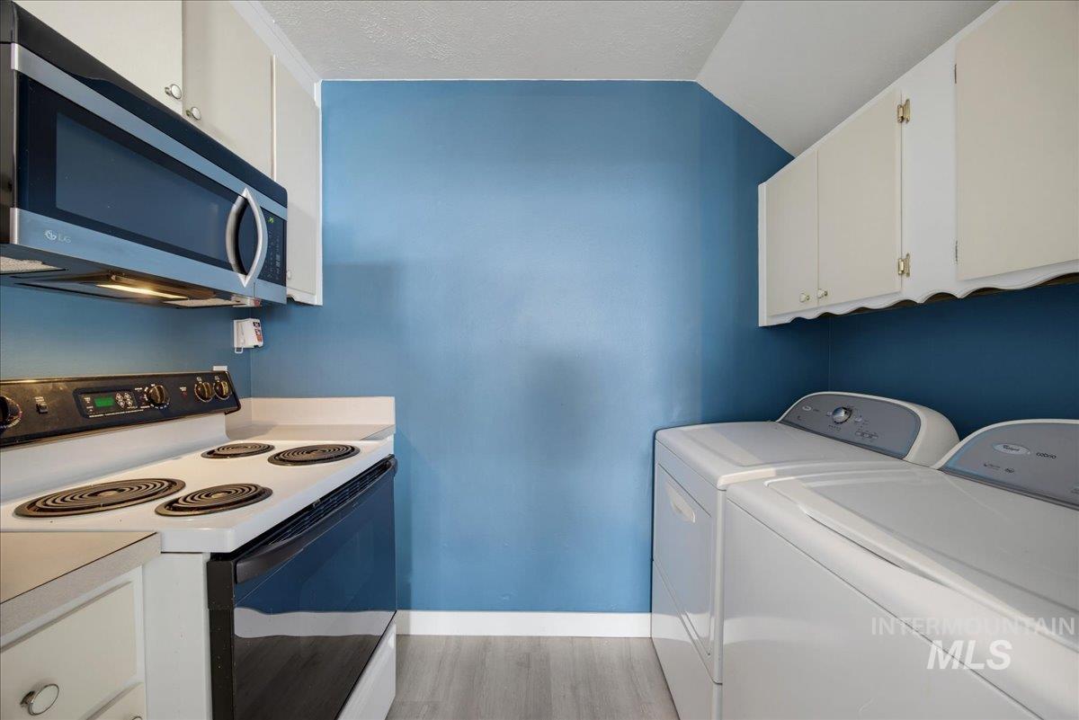 1142 S Phillippi St, Boise, Idaho 83705, 2 Bedrooms, 1 Bathroom, Residential For Sale, Price $259,000,MLS 98998941