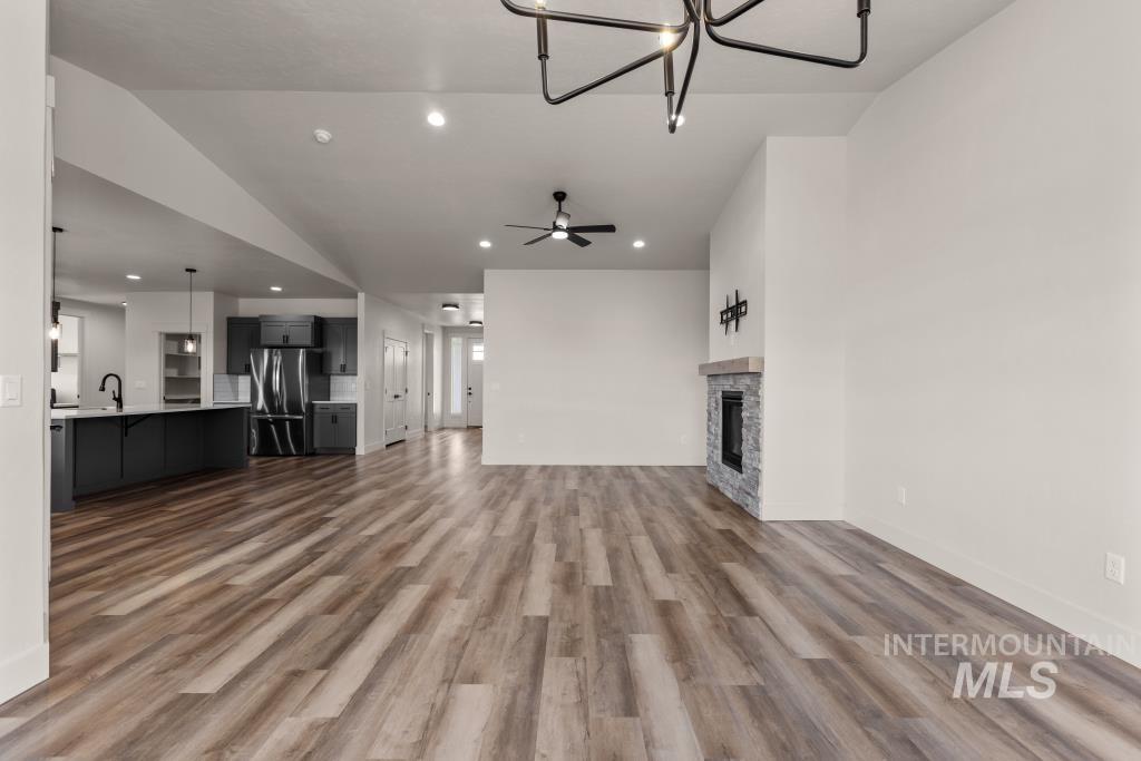 424 October Sky St, New Plymouth, Idaho 83655, 6 Bedrooms, 3.5 Bathrooms, Residential For Sale, Price $620,000, 98998942