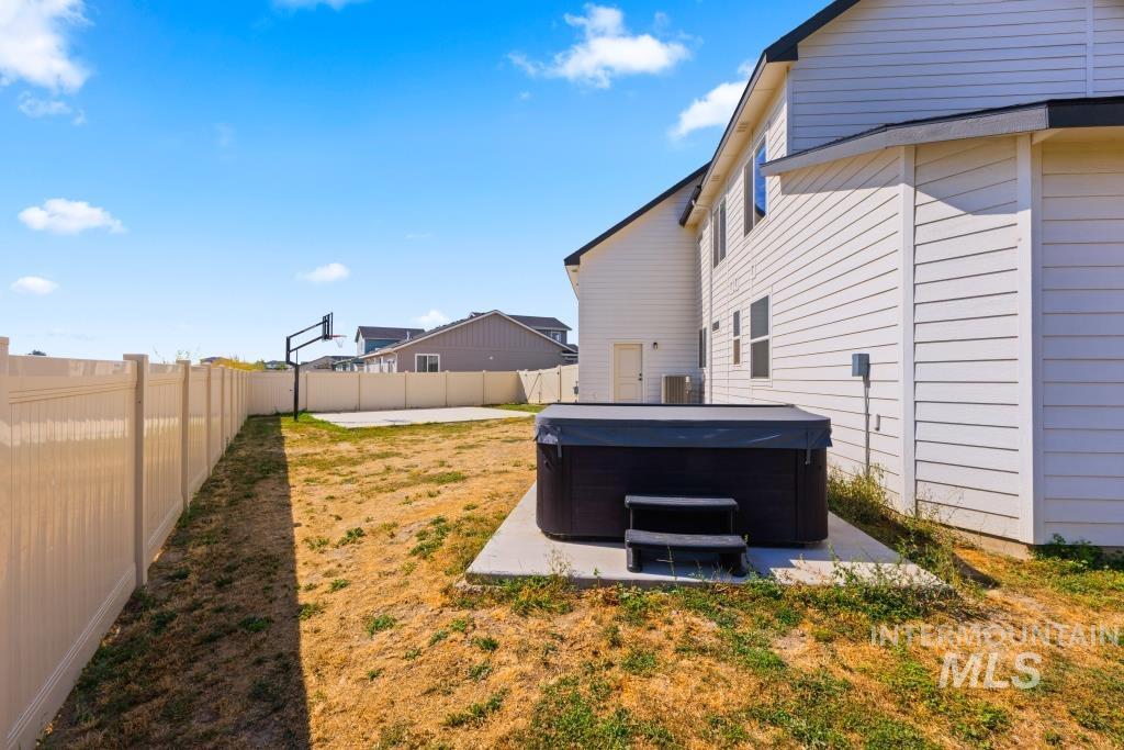 424 October Sky St, New Plymouth, Idaho 83655, 6 Bedrooms, 3.5 Bathrooms, Residential For Sale, Price $620,000, 98998942