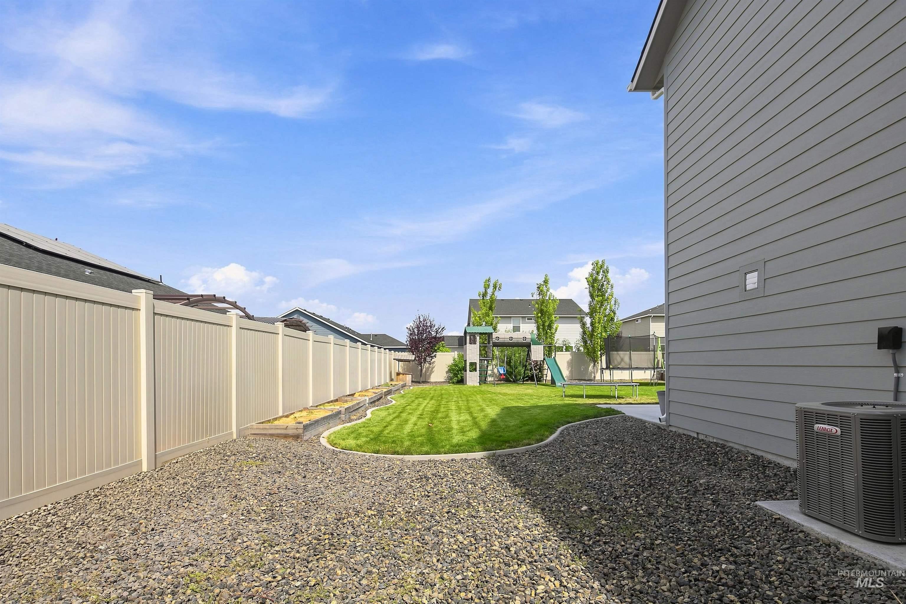 7758 E Rogue Dr, Nampa, Idaho 83687, 4 Bedrooms, 2.5 Bathrooms, Residential For Sale, Price $525,000, 98998943