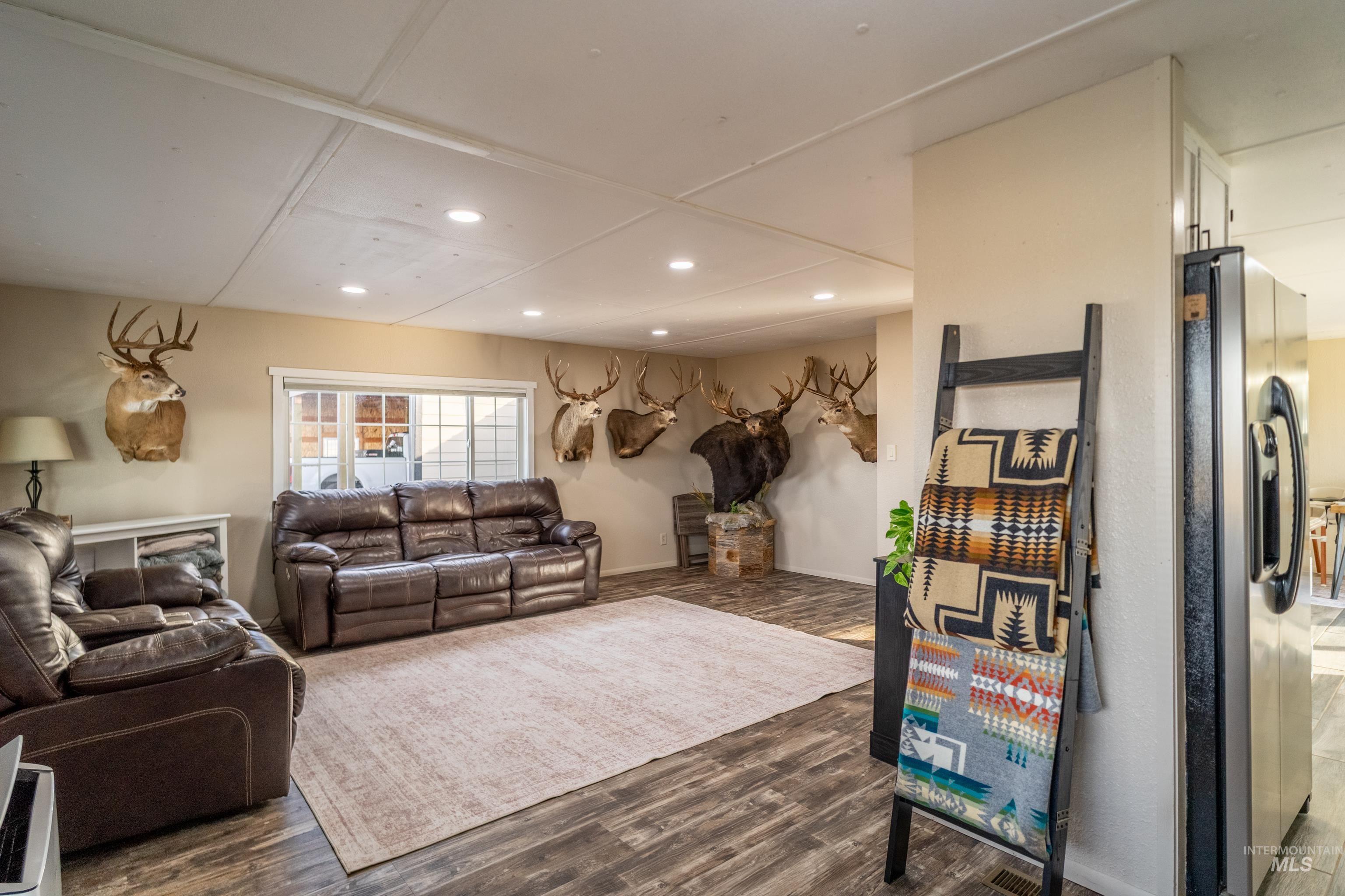 32240 Highway 129, Asotin, Washington 99402, 3 Bedrooms, 2 Bathrooms, Residential For Sale, Price $450,000, 98998944