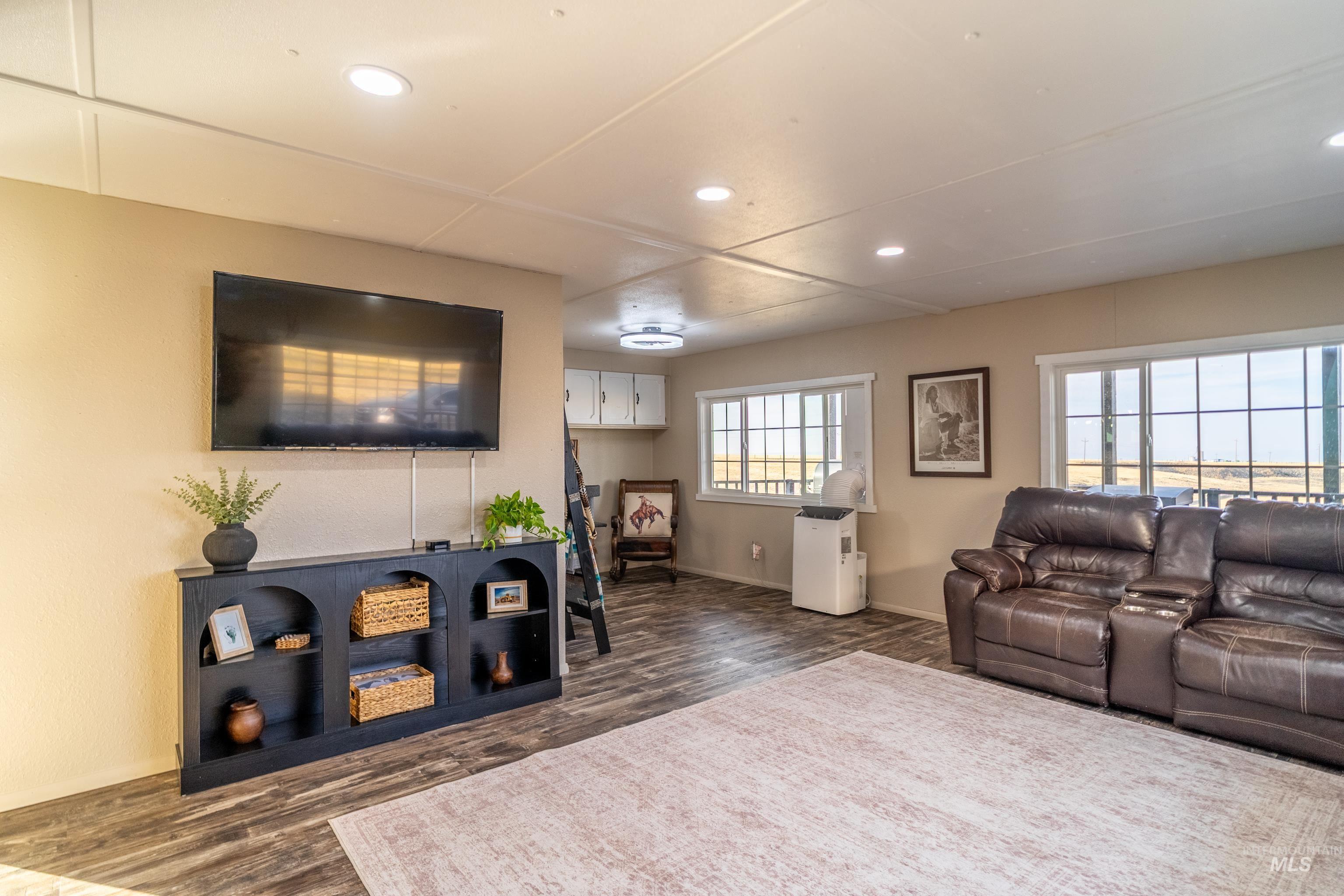 32240 Highway 129, Asotin, Washington 99402, 3 Bedrooms, 2 Bathrooms, Residential For Sale, Price $450,000, 98998944