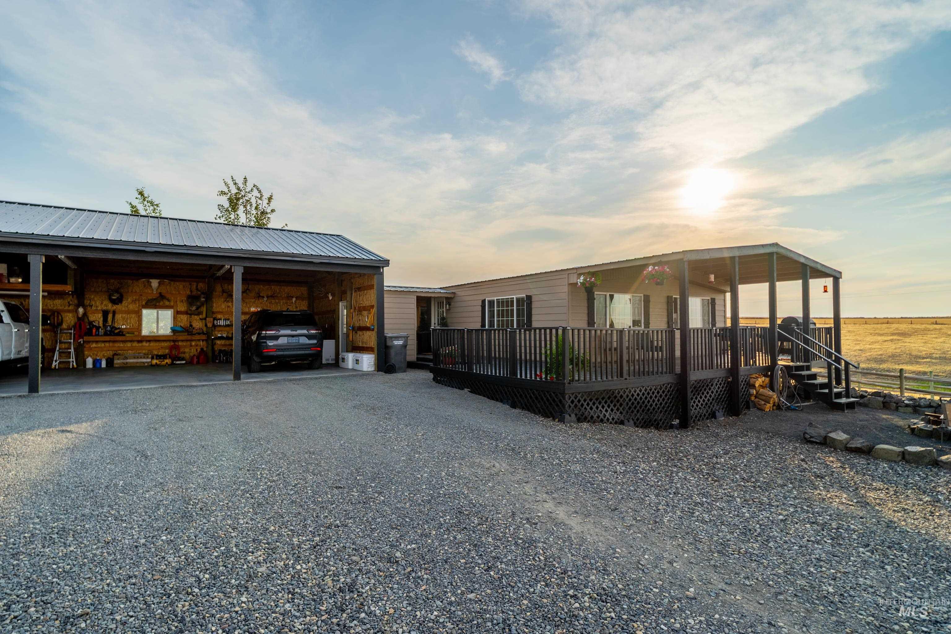 32240 Highway 129, Asotin, Washington 99402, 3 Bedrooms, 2 Bathrooms, Residential For Sale, Price $450,000, 98998944