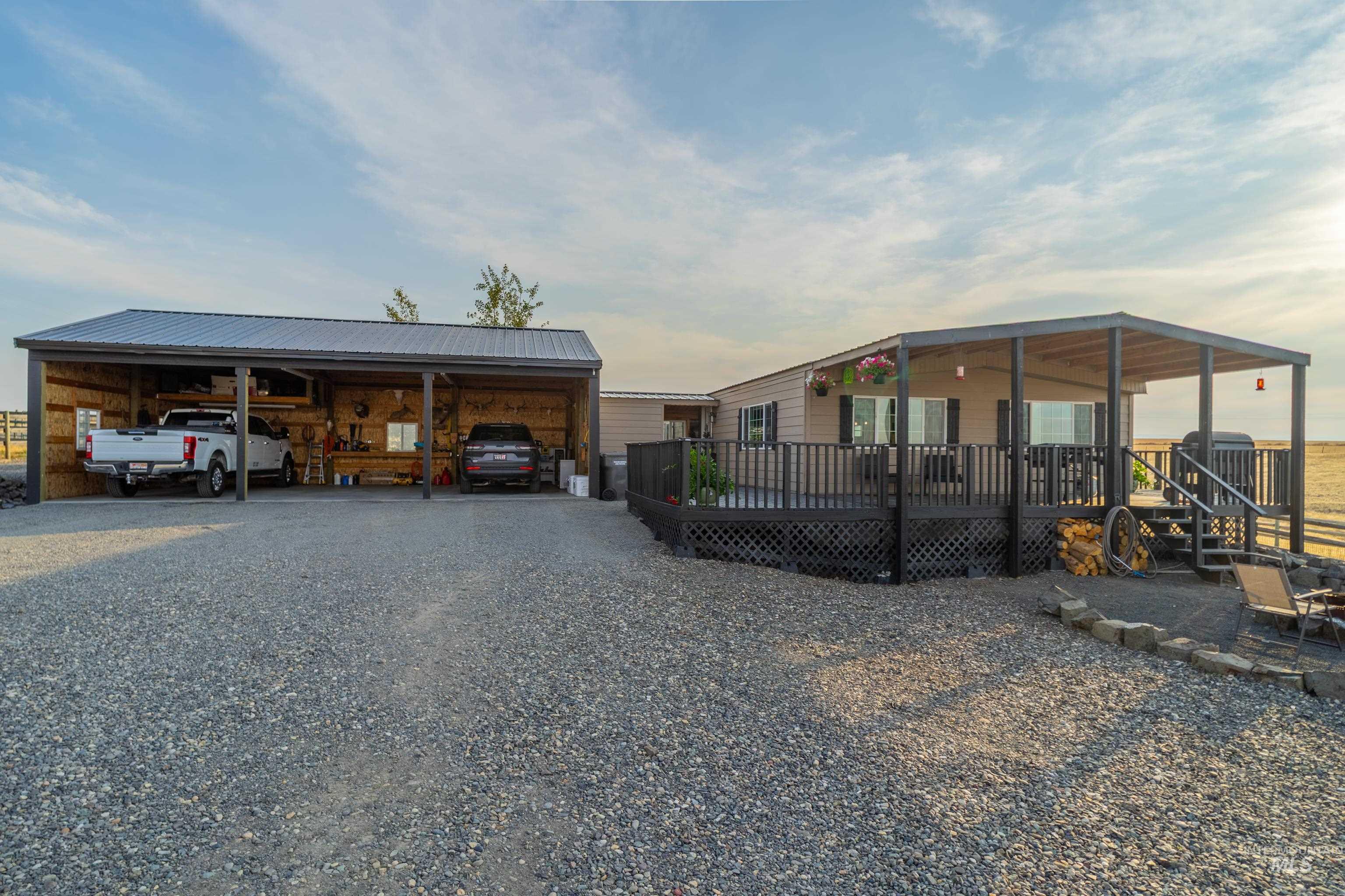 32240 Highway 129, Asotin, Washington 99402, 3 Bedrooms, 2 Bathrooms, Residential For Sale, Price $450,000, 98998944