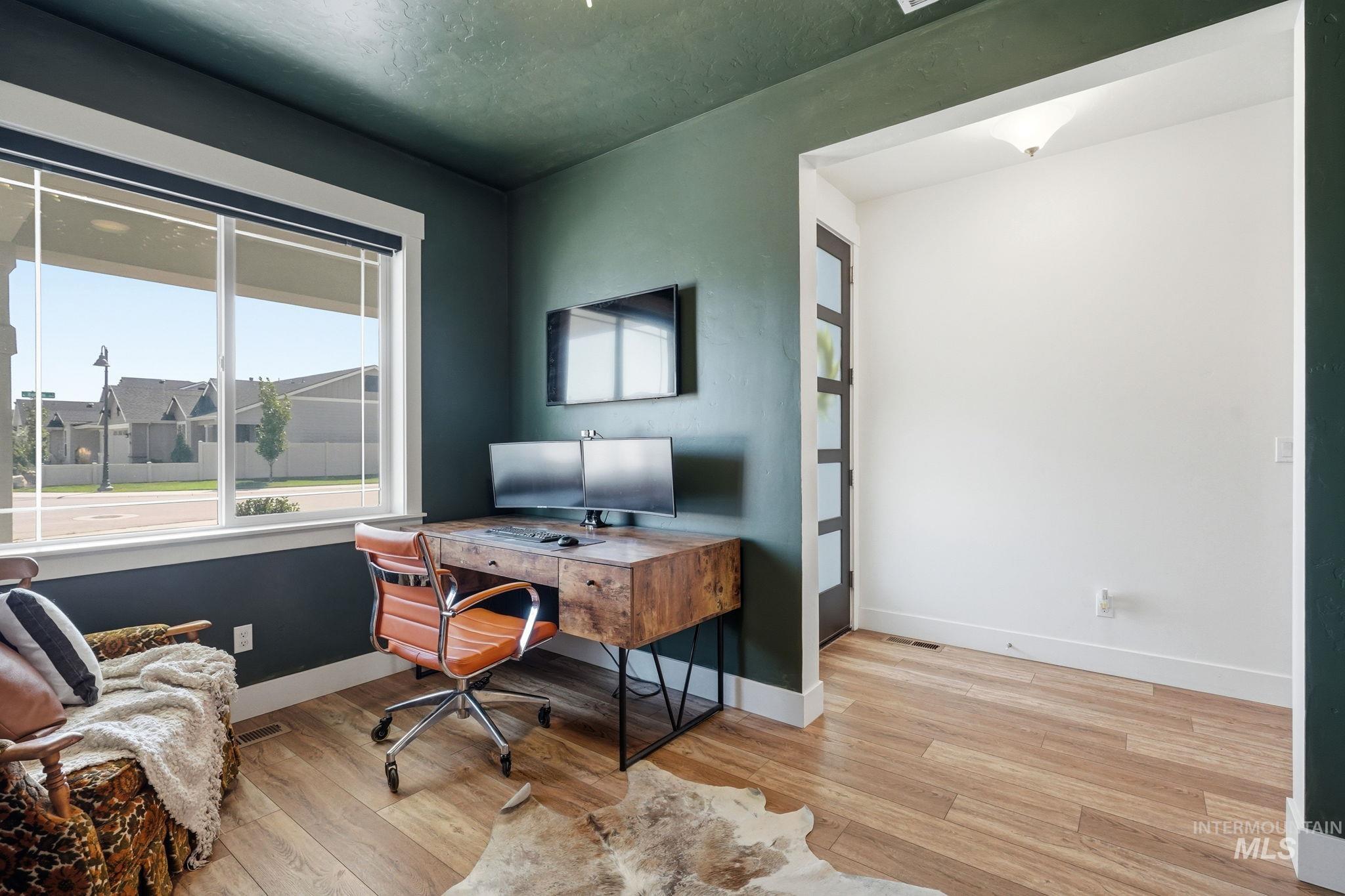 1817 N Burnam Ave, Star, Idaho 83669, 3 Bedrooms, 2.5 Bathrooms, Residential For Sale, Price $630,000,MLS 98998945