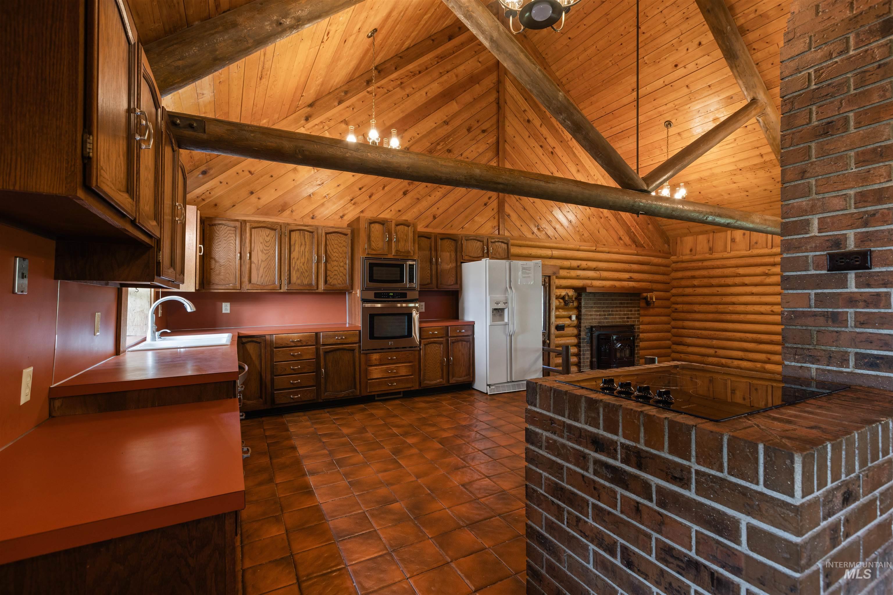 8855 W Tarp Dr, Boise, Idaho 83709, 3 Bedrooms, 2 Bathrooms, Residential For Sale, Price $1,200,000,MLS 98998946