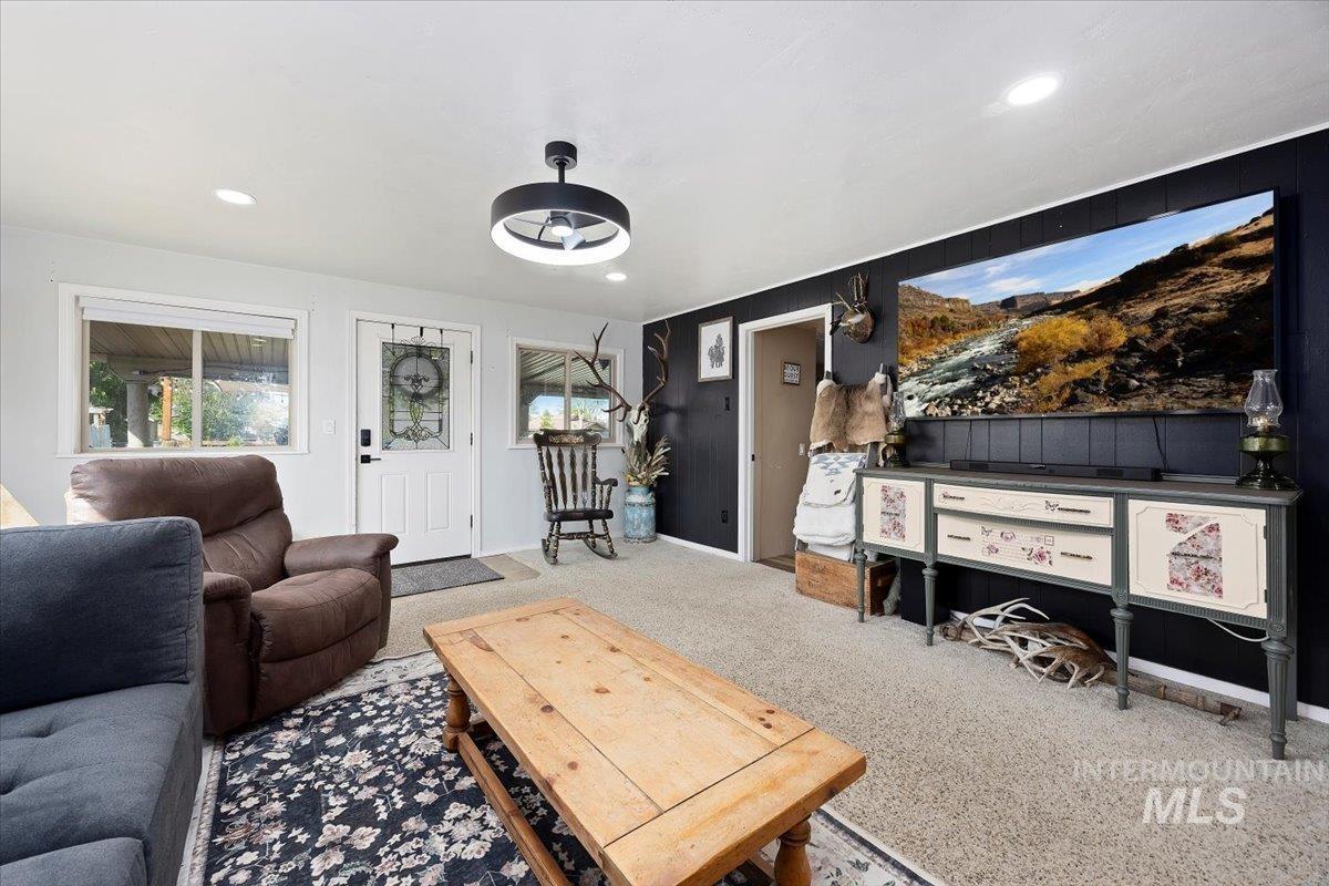 320 14th Ave N, Buhl, Idaho 83316, 3 Bedrooms, 1.5 Bathrooms, Residential For Sale, Price $289,900,MLS 98998947