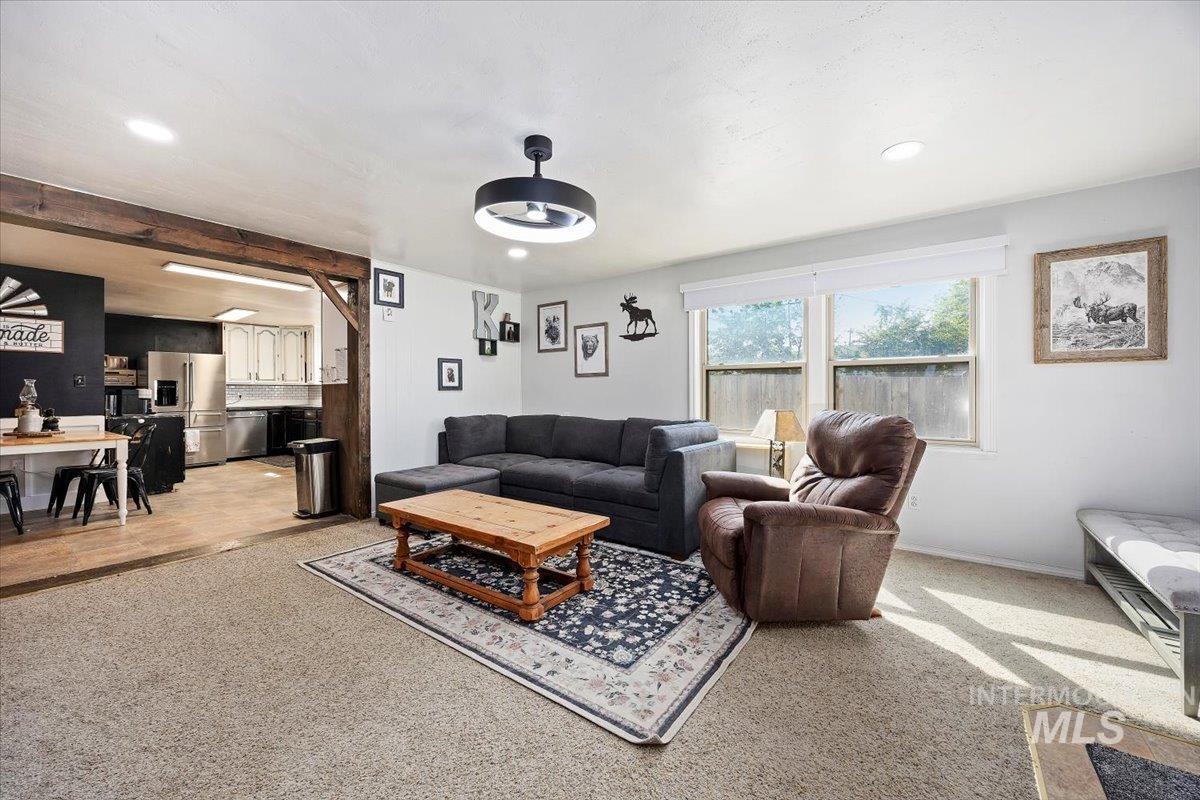320 14th Ave N, Buhl, Idaho 83316, 3 Bedrooms, 1.5 Bathrooms, Residential For Sale, Price $289,900,MLS 98998947