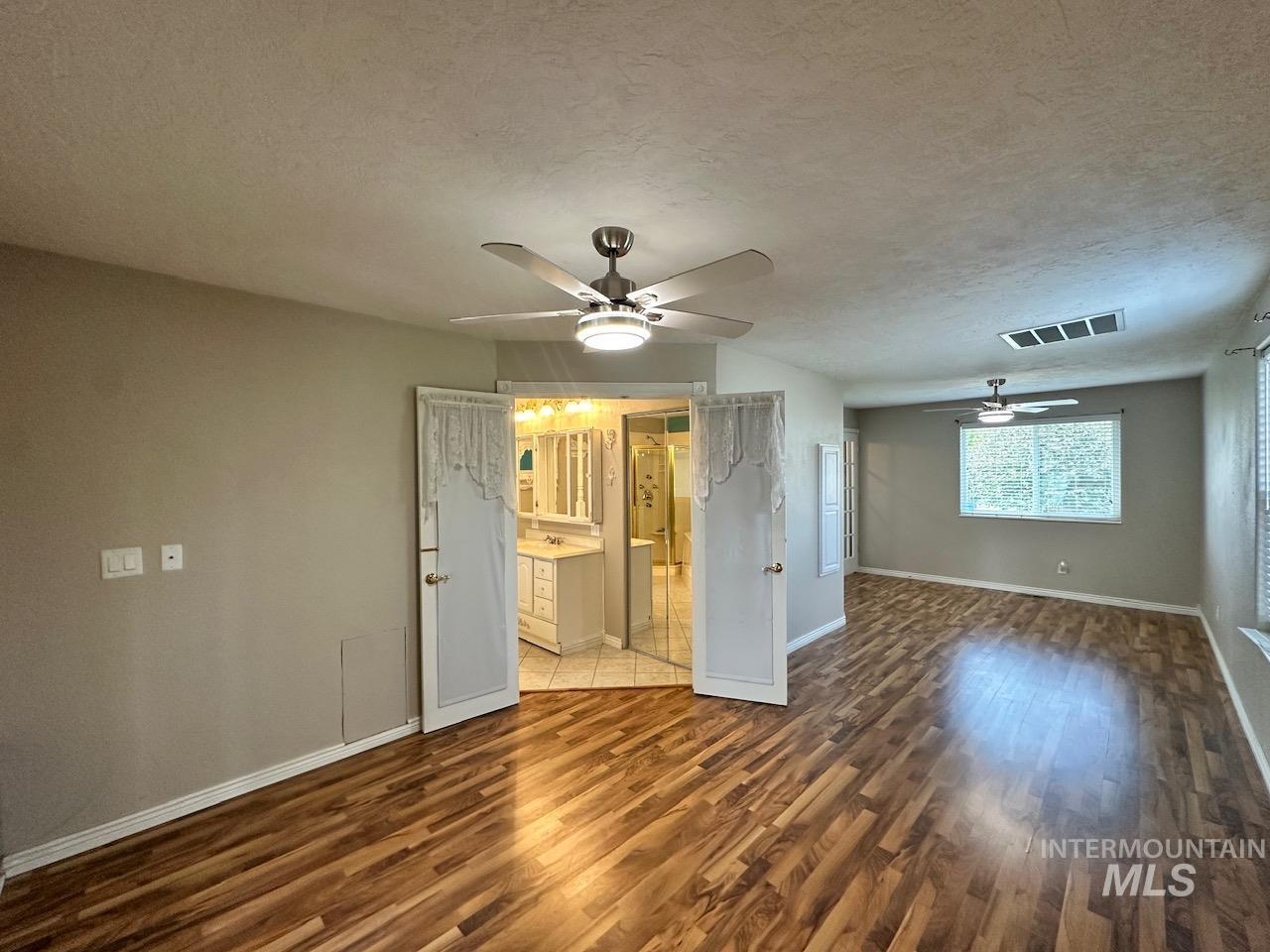 930 N 8th St, Payette, Idaho 83661, 3 Bedrooms, 3 Bathrooms, Residential For Sale, Price $335,000,MLS 98998949