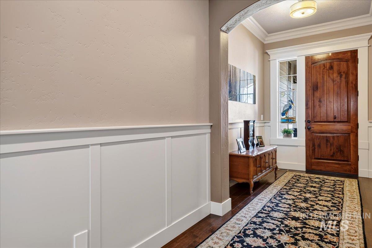 10165 W Purple Ash Dr., Star, Idaho 83669, 4 Bedrooms, 2 Bathrooms, Residential For Sale, Price $700,000,MLS 98998950