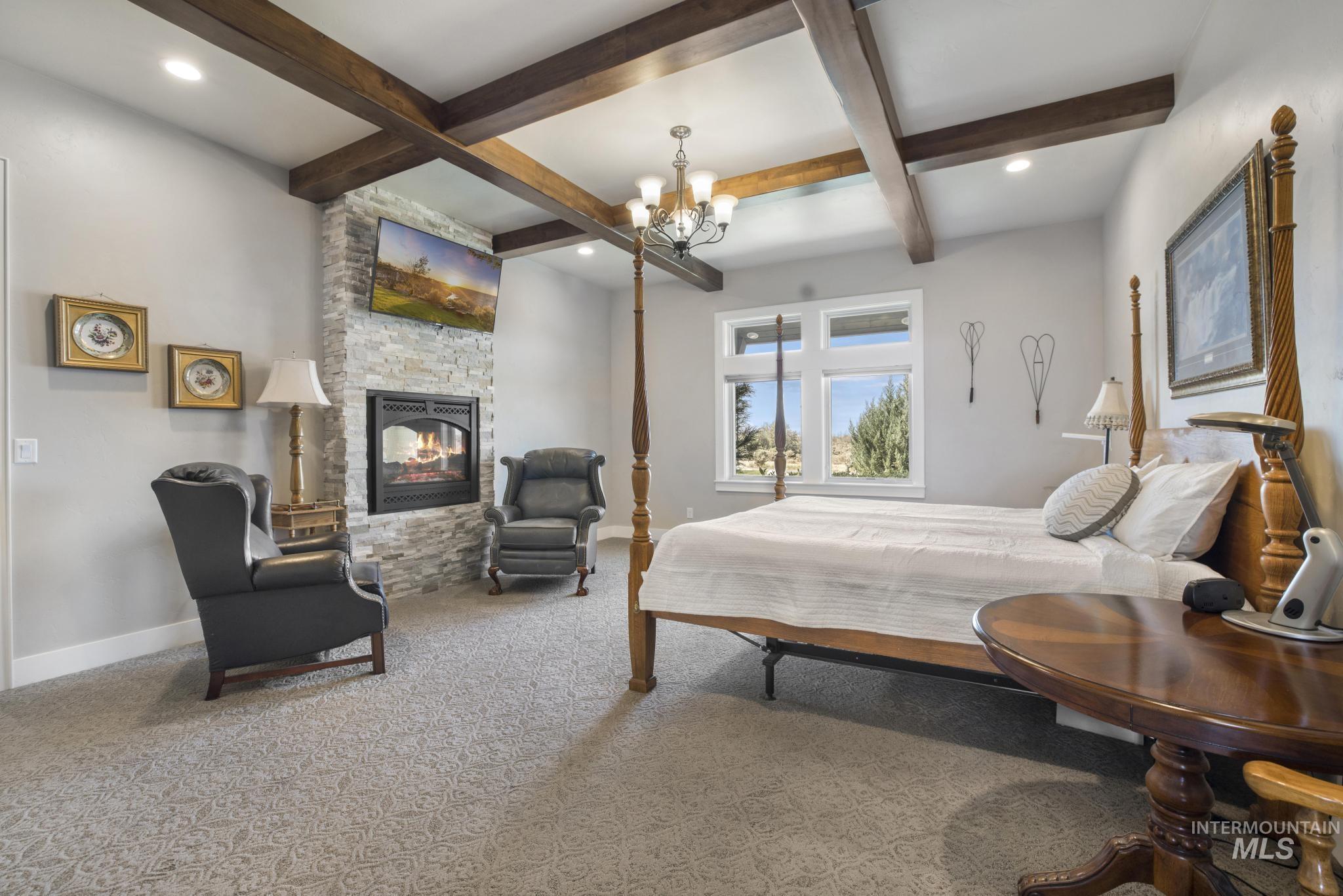 3586 E 4000 N, Kimberly, Idaho 83341, 3 Bedrooms, 5 Bathrooms, Residential For Sale, Price $2,850,000, 98998952