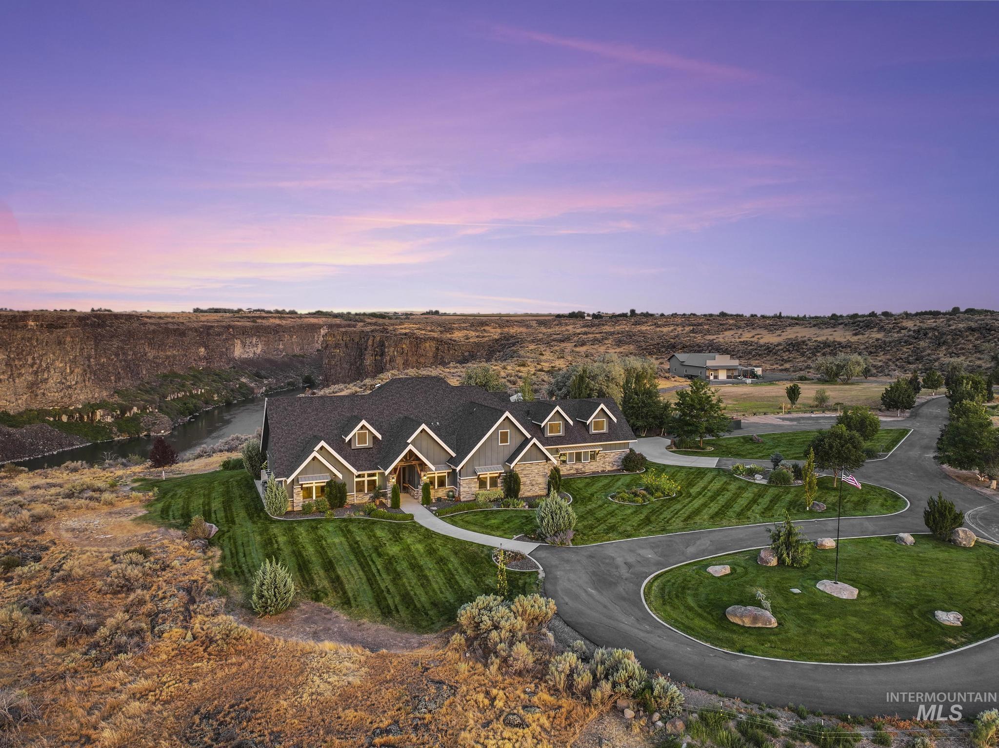 3586 E 4000 N, Kimberly, Idaho 83341, 3 Bedrooms, 5 Bathrooms, Residential For Sale, Price $2,850,000, 98998952