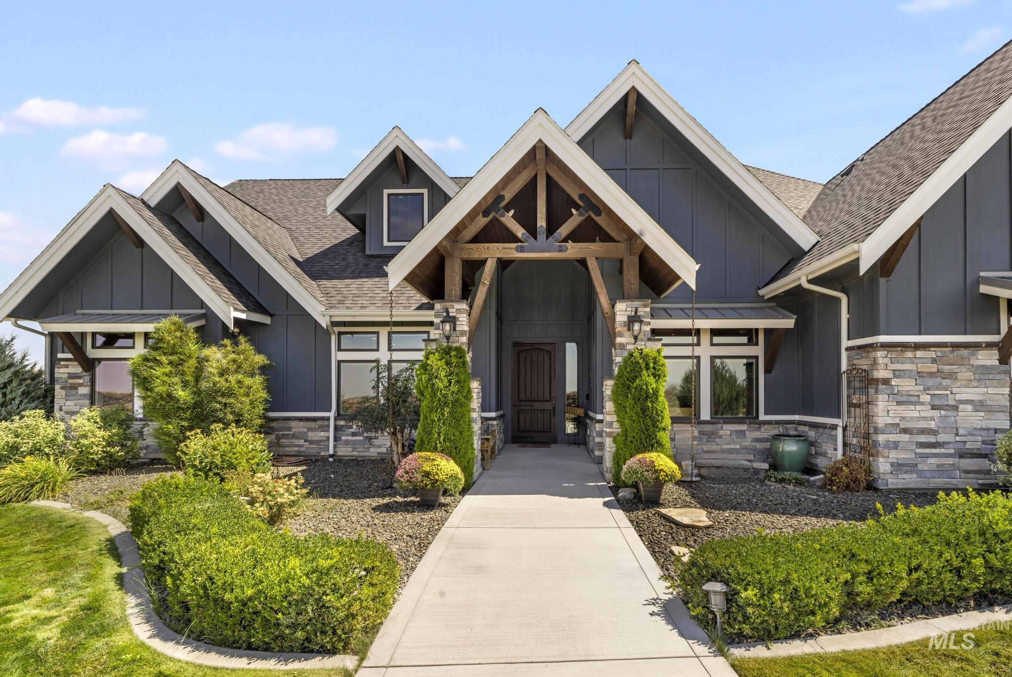3586 E 4000 N, Kimberly, Idaho 83341, 3 Bedrooms, 5 Bathrooms, Residential For Sale, Price $2,850,000, 98998952