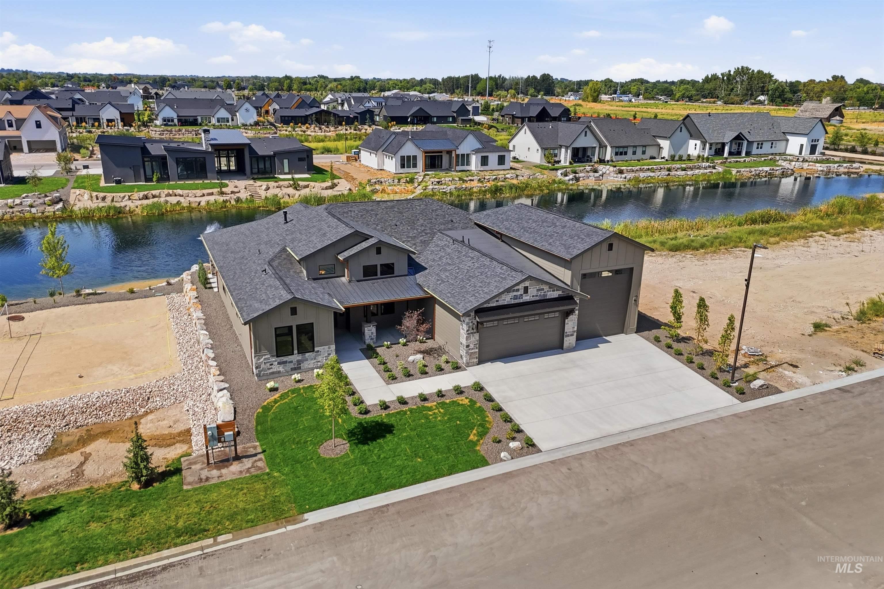 522 Founder Ave, Middleton, Idaho 83644, 4 Bedrooms, 3 Bathrooms, Residential For Sale, Price $1,340,000,MLS 98998956
