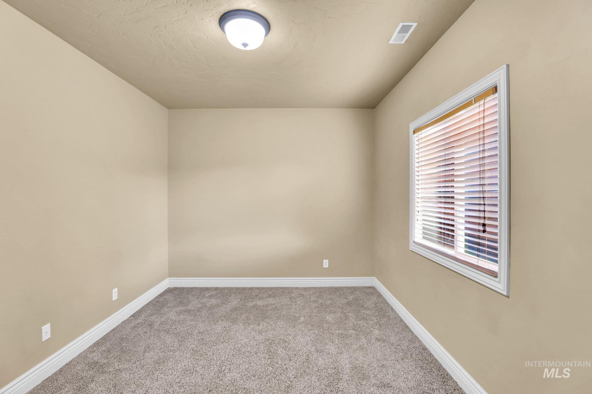 9585 W Canford Dr, Boise, Idaho 83709, 5 Bedrooms, 2.5 Bathrooms, Residential For Sale, Price $534,900, 98998957