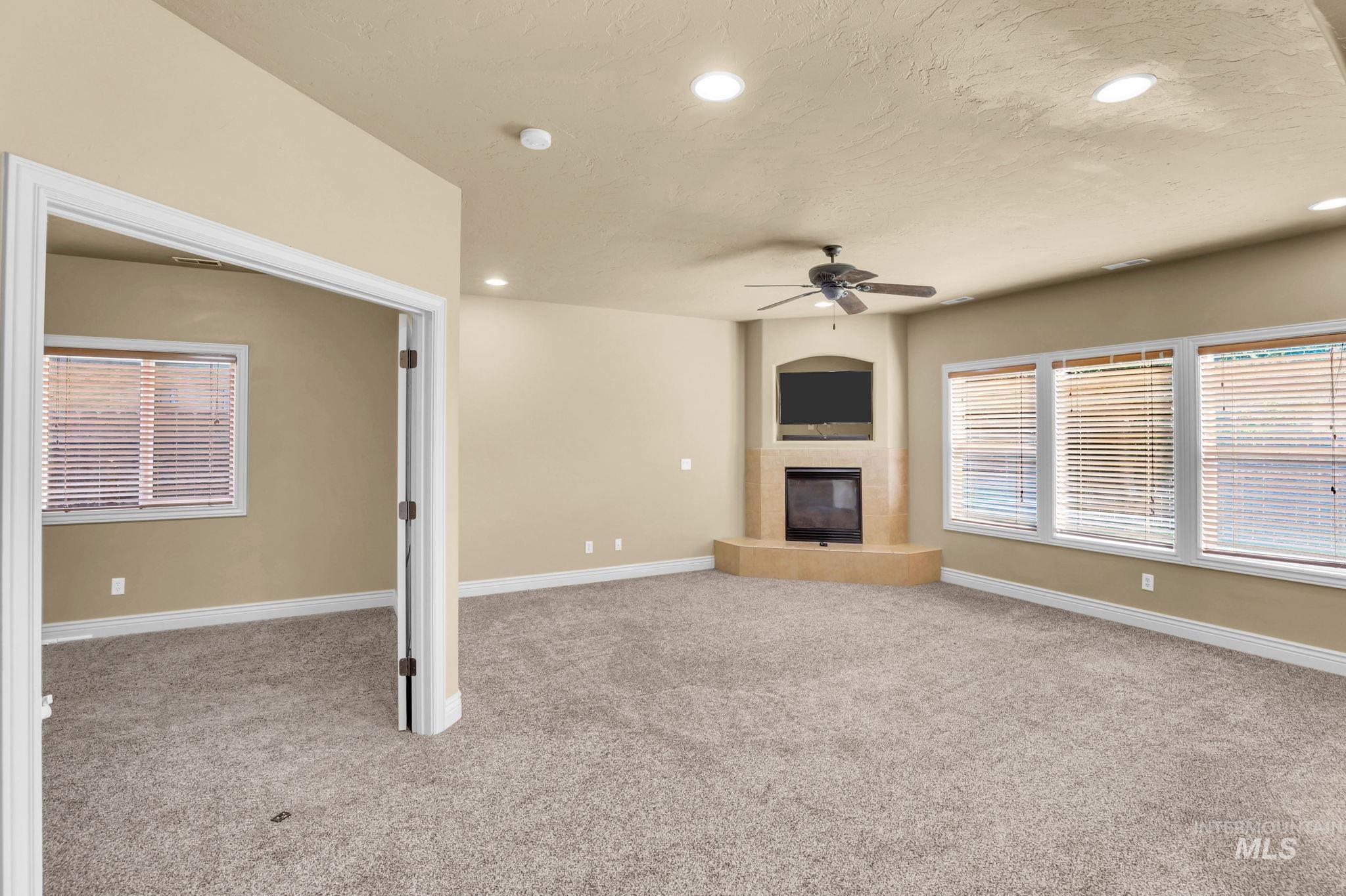9585 W Canford Dr, Boise, Idaho 83709, 5 Bedrooms, 2.5 Bathrooms, Residential For Sale, Price $534,900, 98998957