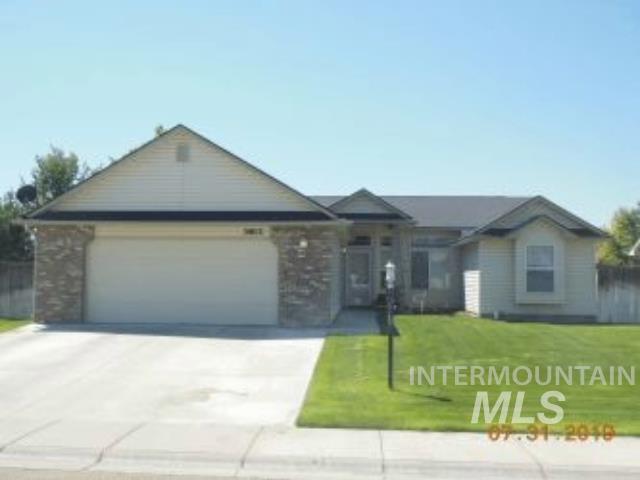 3812 Stonehedge Way, Caldwell, Idaho 83605, 3 Bedrooms, 2 Bathrooms, Residential For Sale, Price $365,000,MLS 98998958