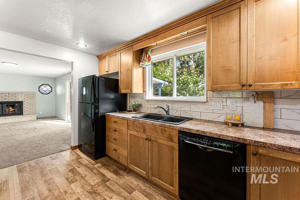 10950 W Netherland Drive, Boise, Idaho 83709, 4 Bedrooms, 2 Bathrooms, Residential For Sale, Price $630,000,MLS 98998959