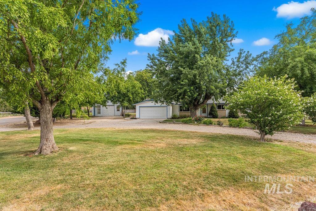 10950 W Netherland Drive, Boise, Idaho 83709, 4 Bedrooms, 2 Bathrooms, Residential For Sale, Price $630,000,MLS 98998959