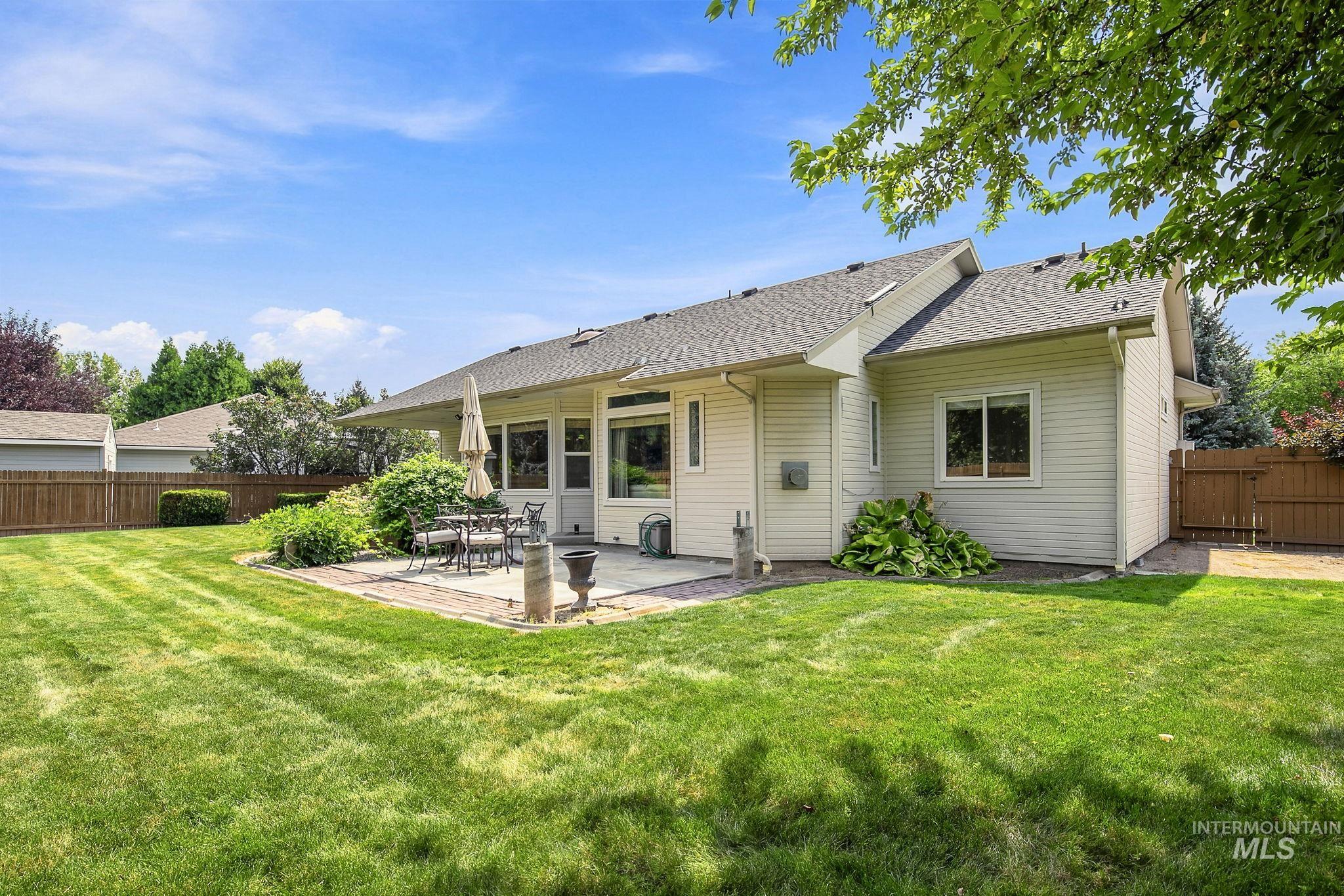 2338 E Poppy Hills, Eagle, Idaho 83616, 3 Bedrooms, 2 Bathrooms, Residential For Sale, Price $515,000, 98998960