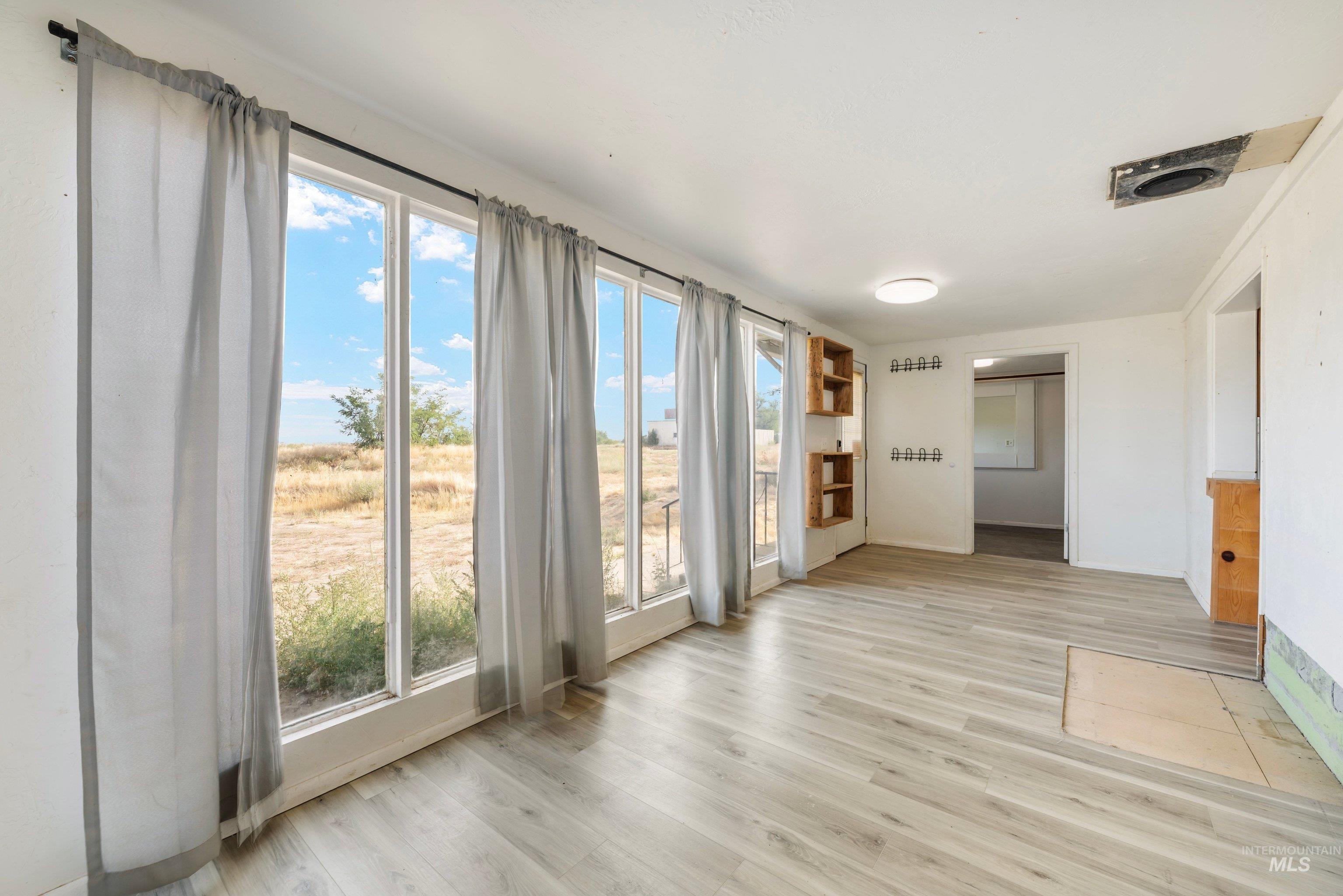 1020 Locker Ave, Parma, Idaho 83660, 2 Bedrooms, 1 Bathroom, Residential For Sale, Price $415,000,MLS 98998962