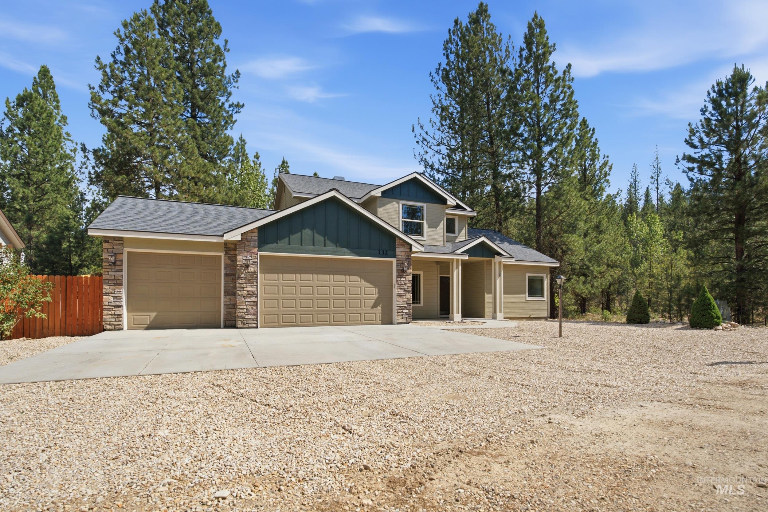 132 Prospector Lane, Idaho City, Idaho 83631, 3 Bedrooms, 3 Bathrooms, Residential For Sale, Price $508,900,MLS 98998968