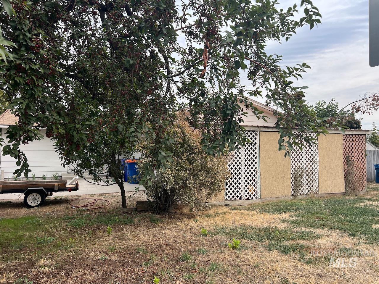 1550 S Jade, Meridian, Idaho 83642, 3 Bedrooms, 1 Bathroom, Residential For Sale, Price $800,000,MLS 98998969