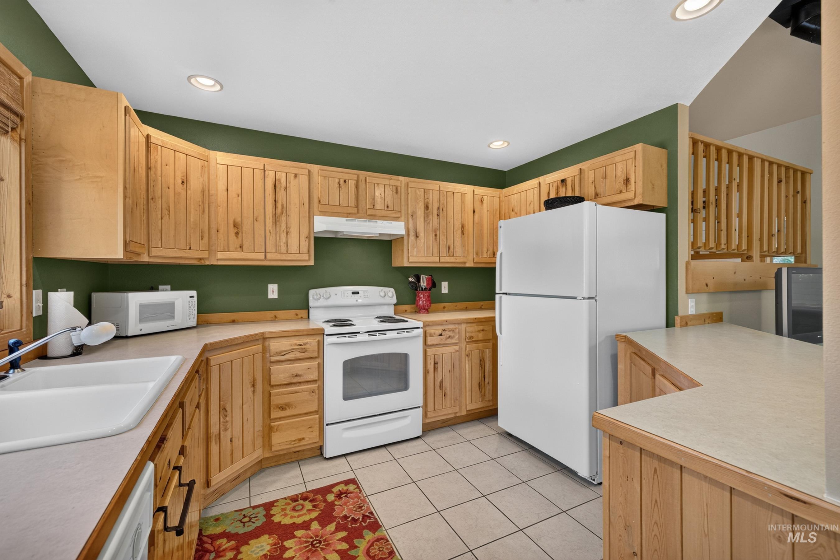 925 Cottage Court, McCall, Idaho 83638, 3 Bedrooms, 2 Bathrooms, Residential For Sale, Price $749,000,MLS 98998972