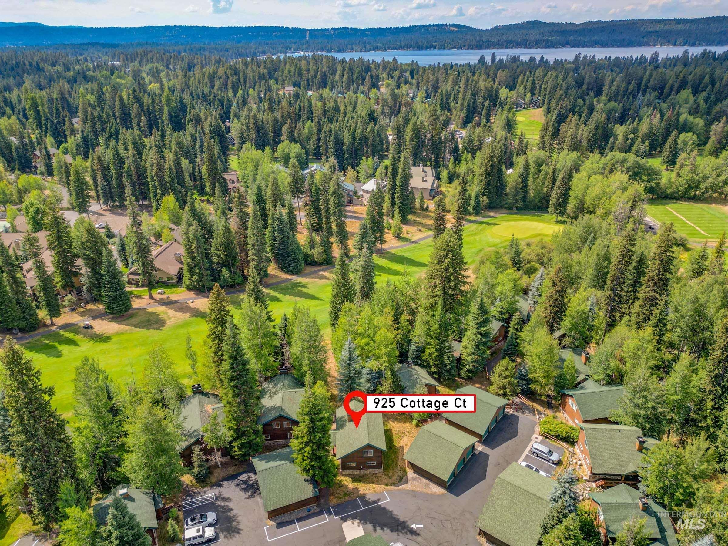 925 Cottage Court, McCall, Idaho 83638, 3 Bedrooms, 2 Bathrooms, Residential For Sale, Price $749,000,MLS 98998972